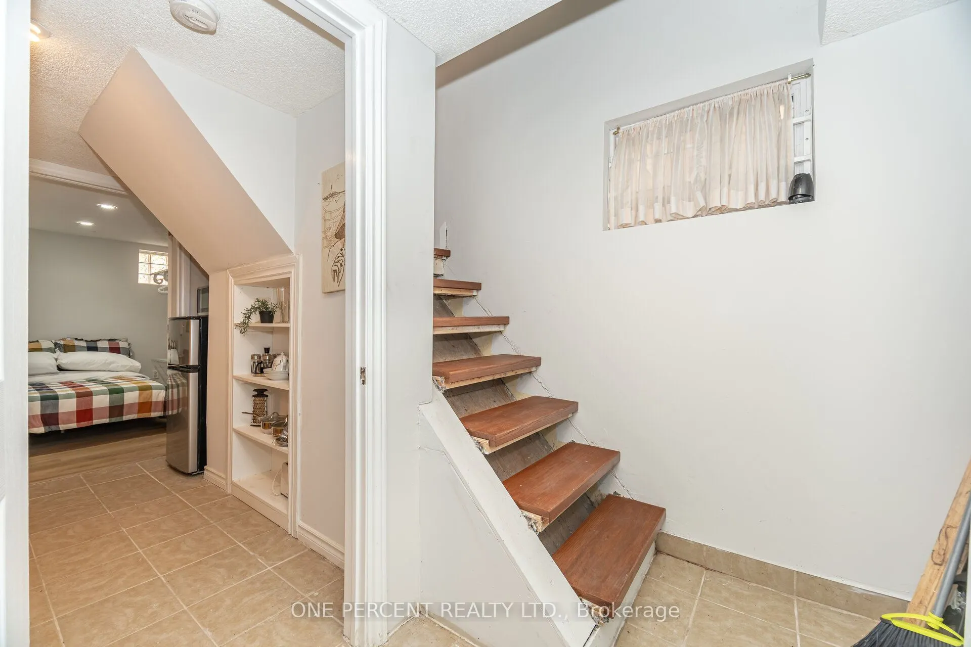 226 Broadway Avenue