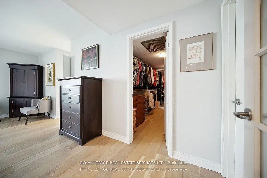 480 Queens Quay W, #601