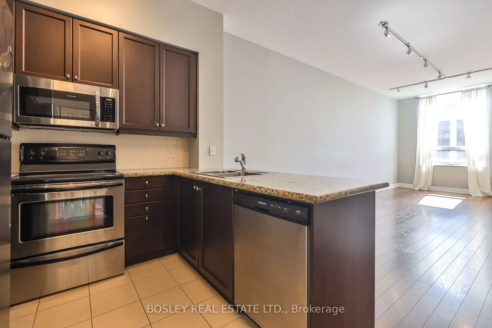 500 St Clair Avenue W, #201