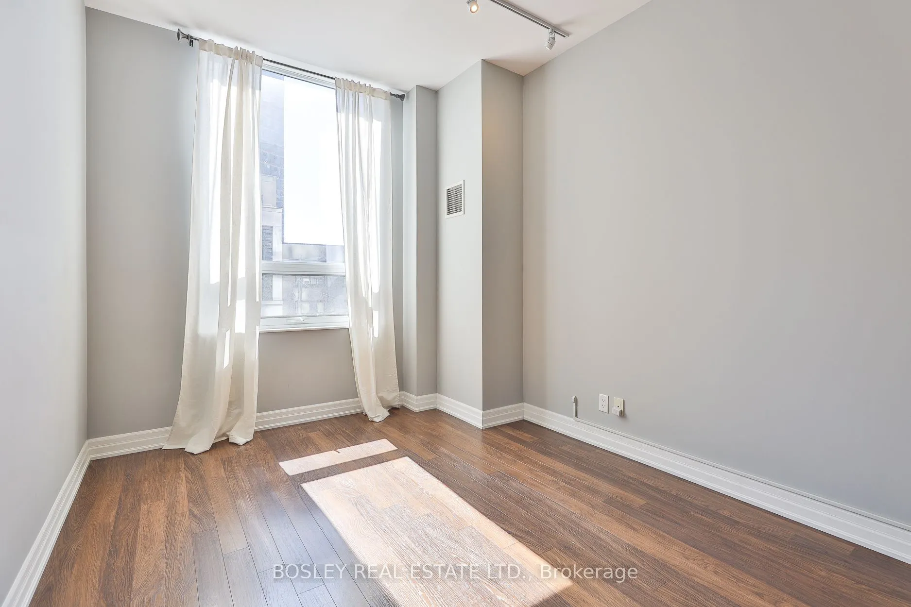 500 St Clair Avenue W, #201