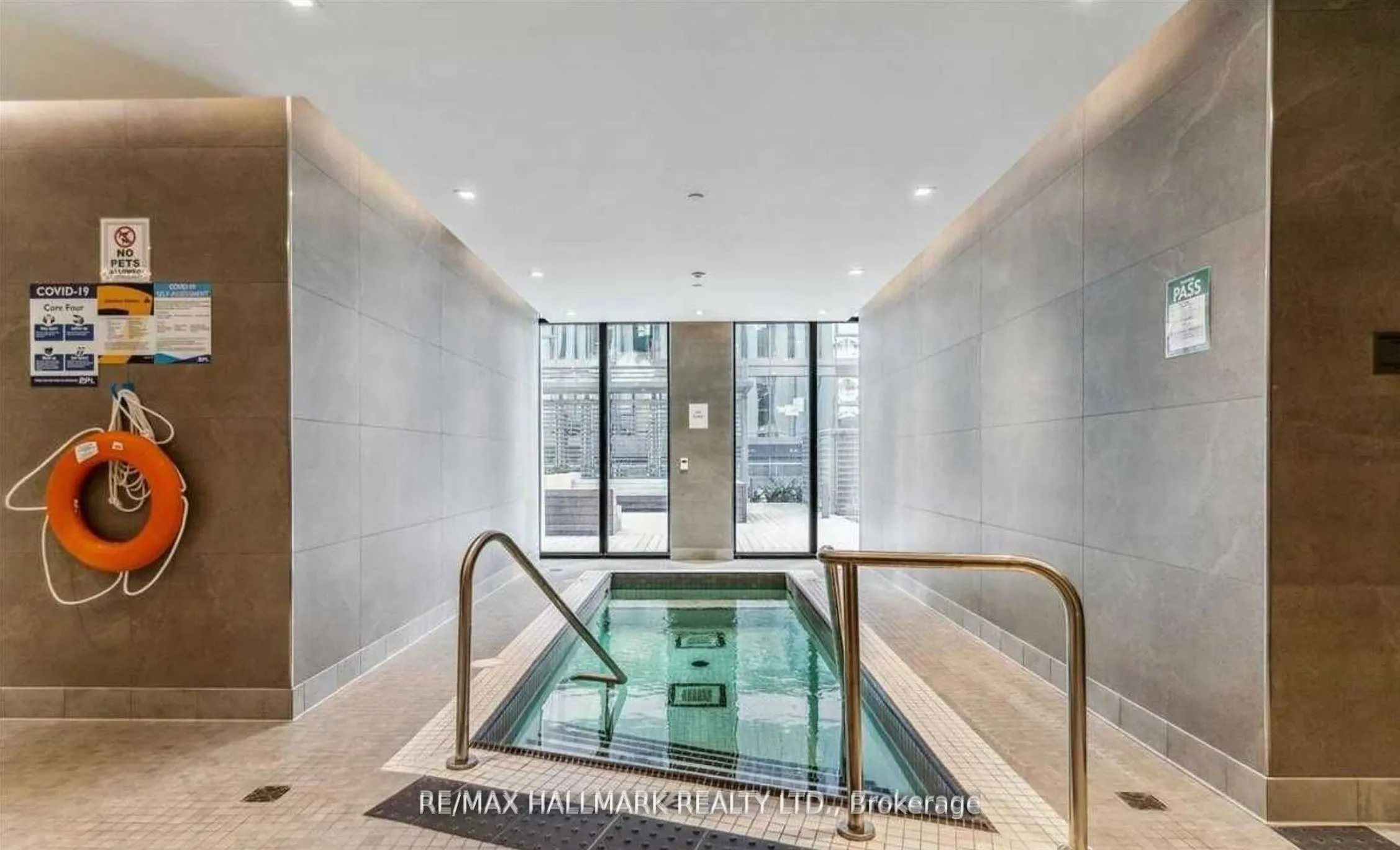 1 Yorkville Avenue, #3708