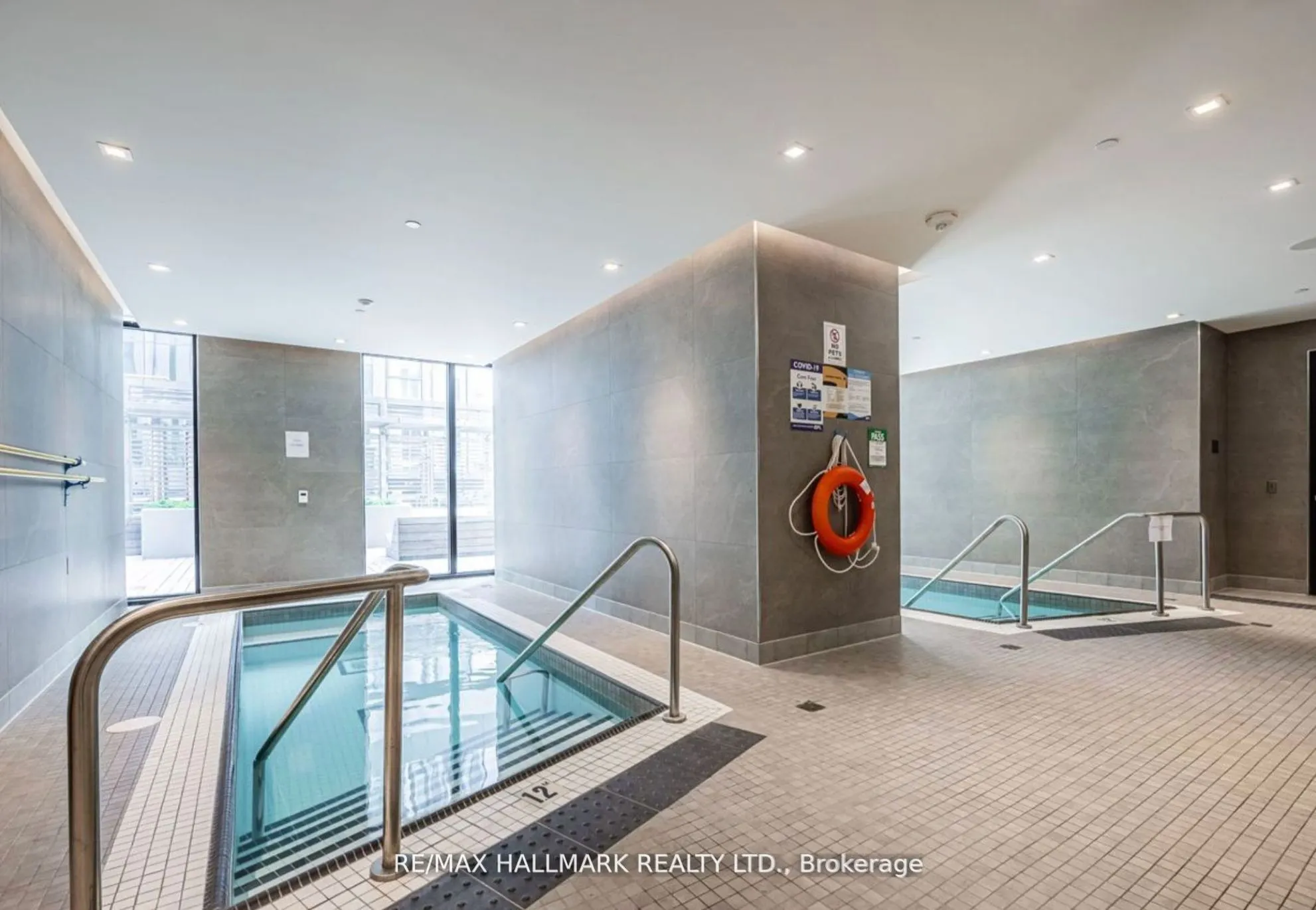 1 Yorkville Avenue, #3708