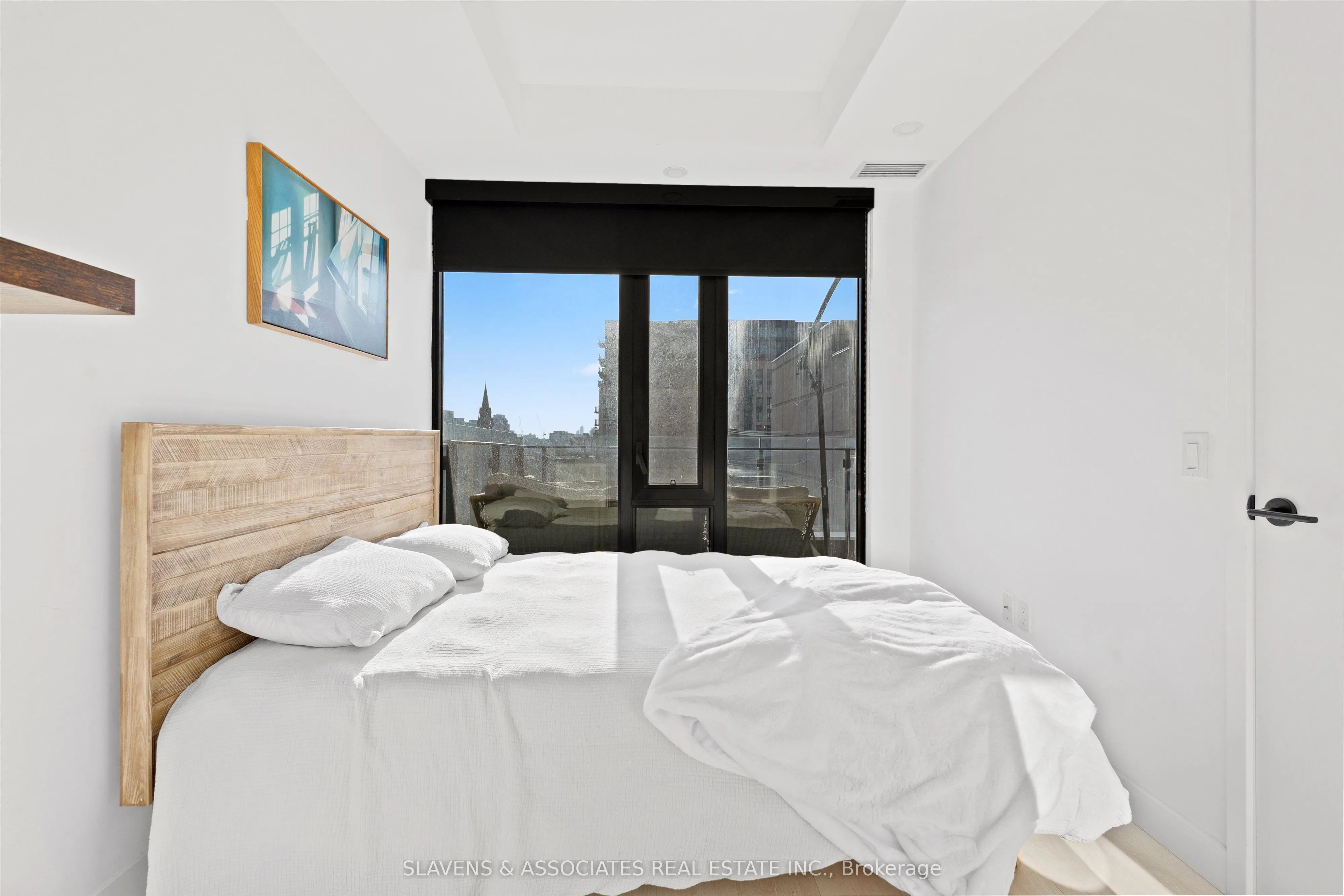 505 Richmond Street W, #507