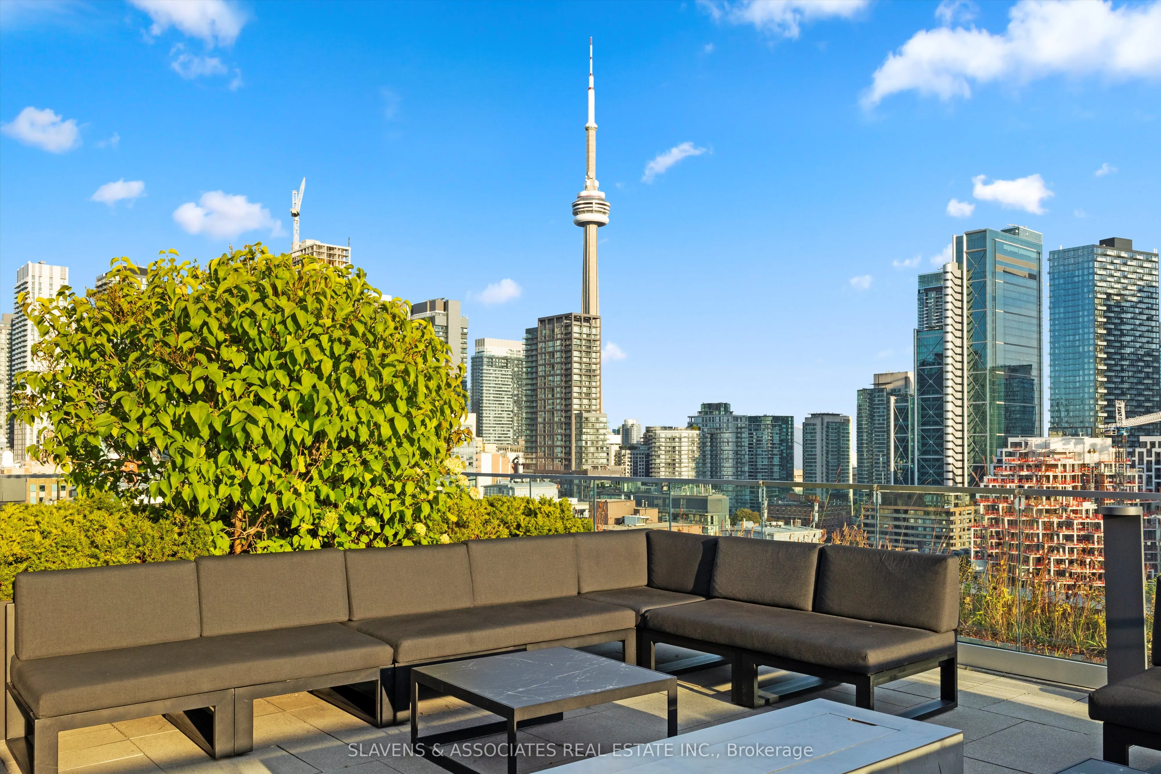 505 Richmond Street W, #507