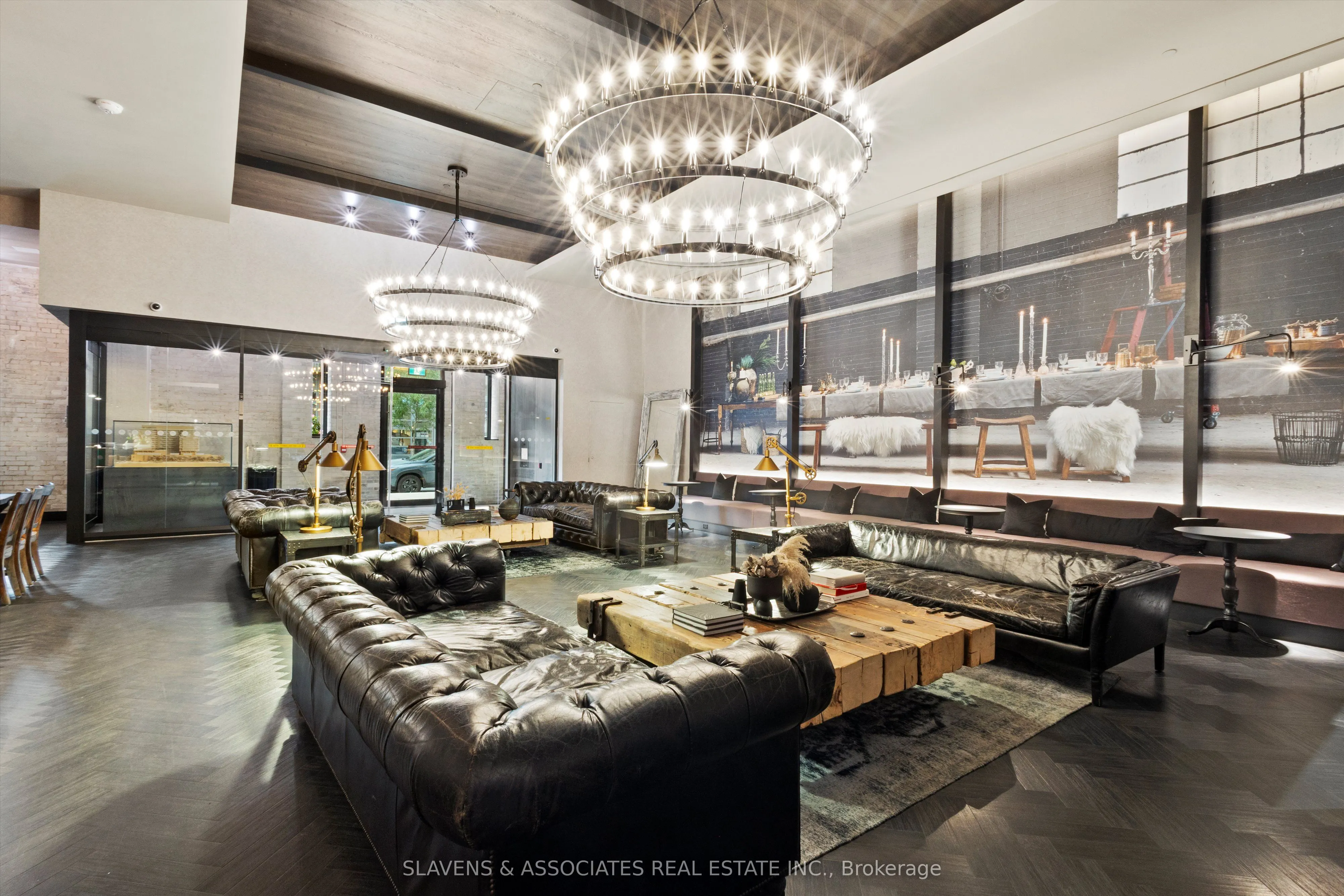 505 Richmond Street W, #507