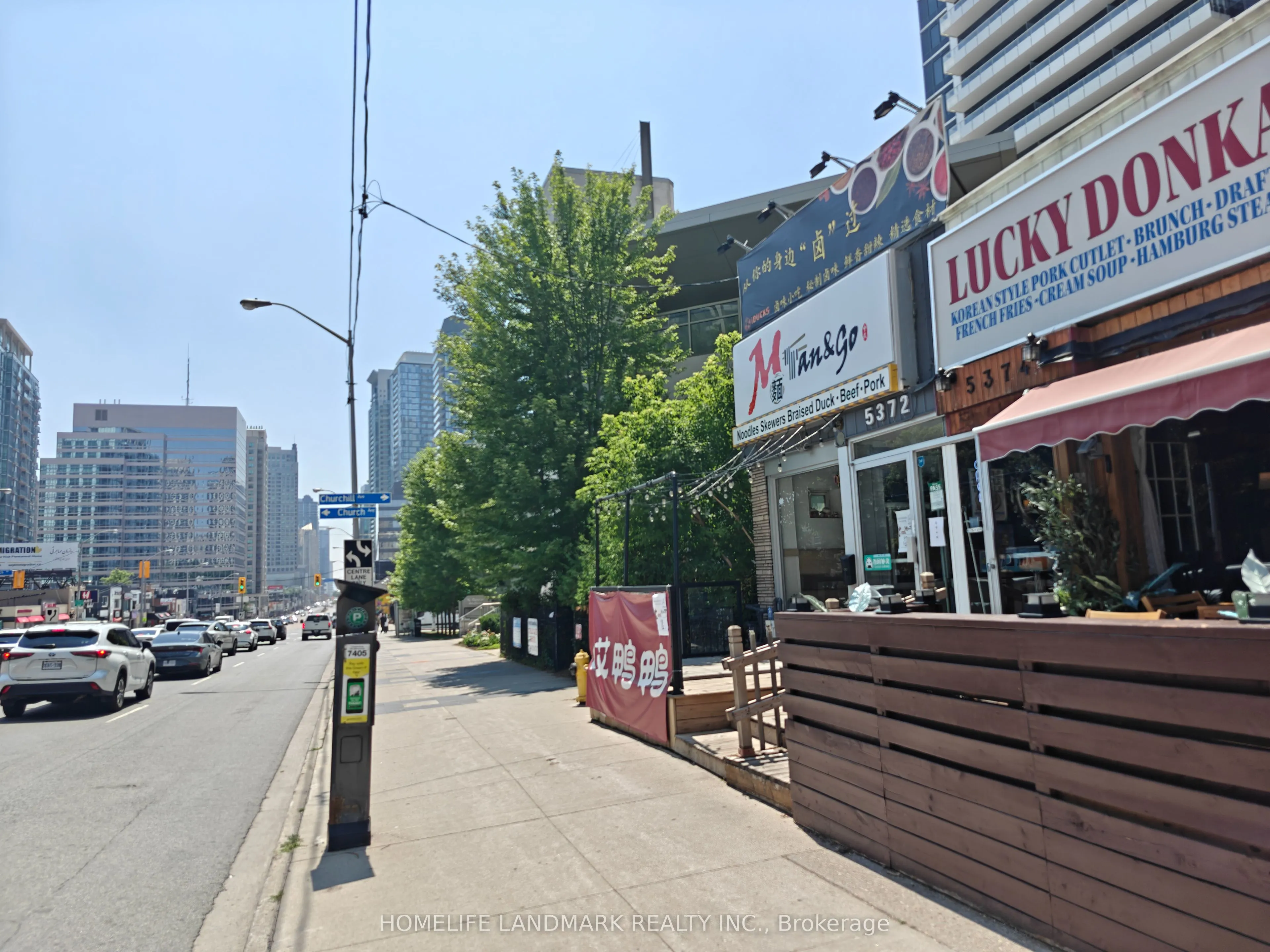 5372 Yonge Street