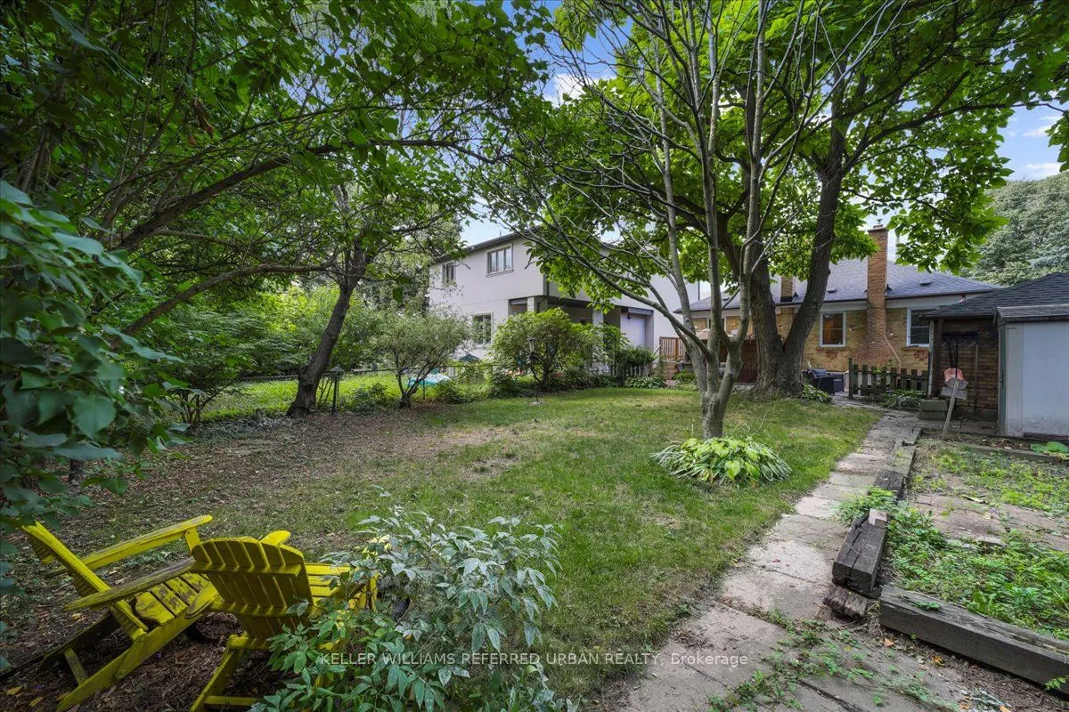 371 Hounslow Avenue
