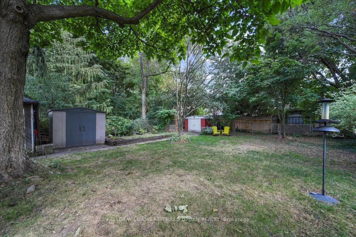 371 Hounslow Avenue