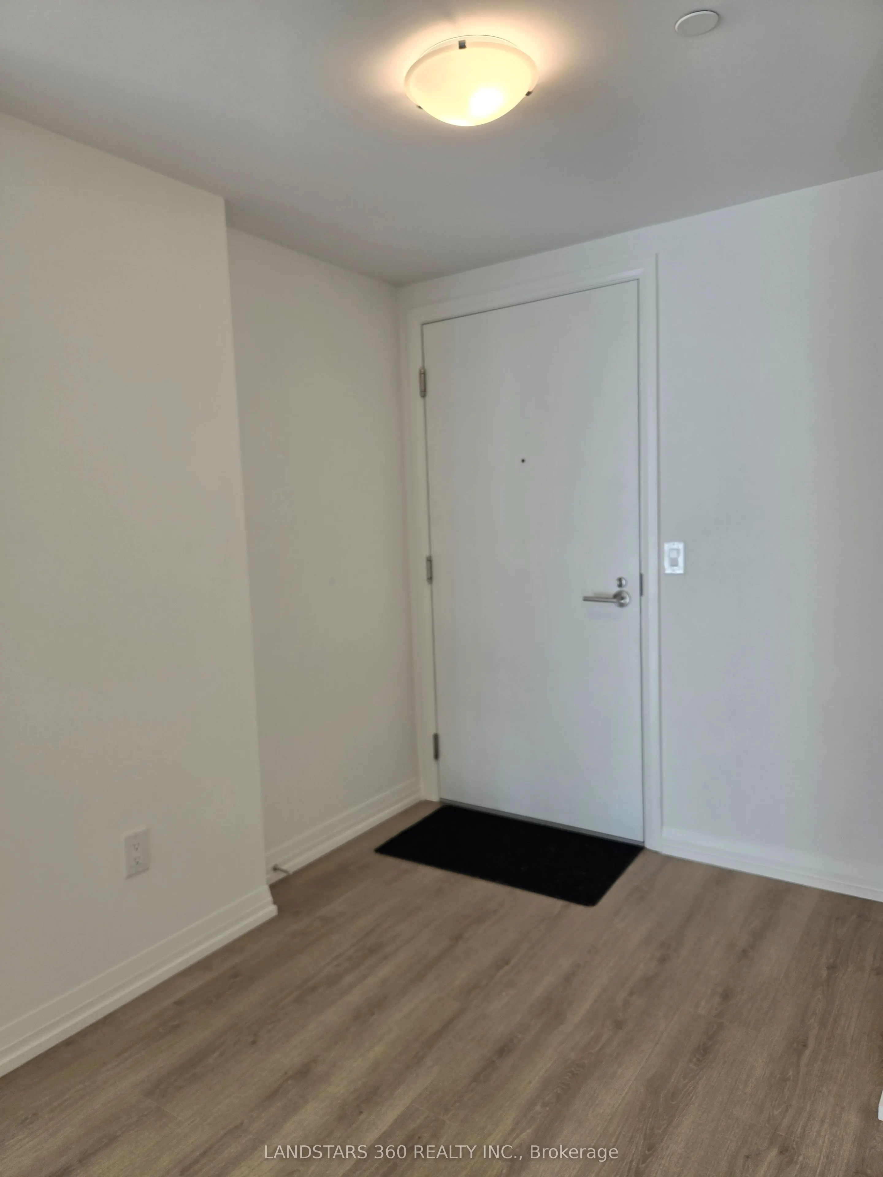 8 Widmer Street, #4511