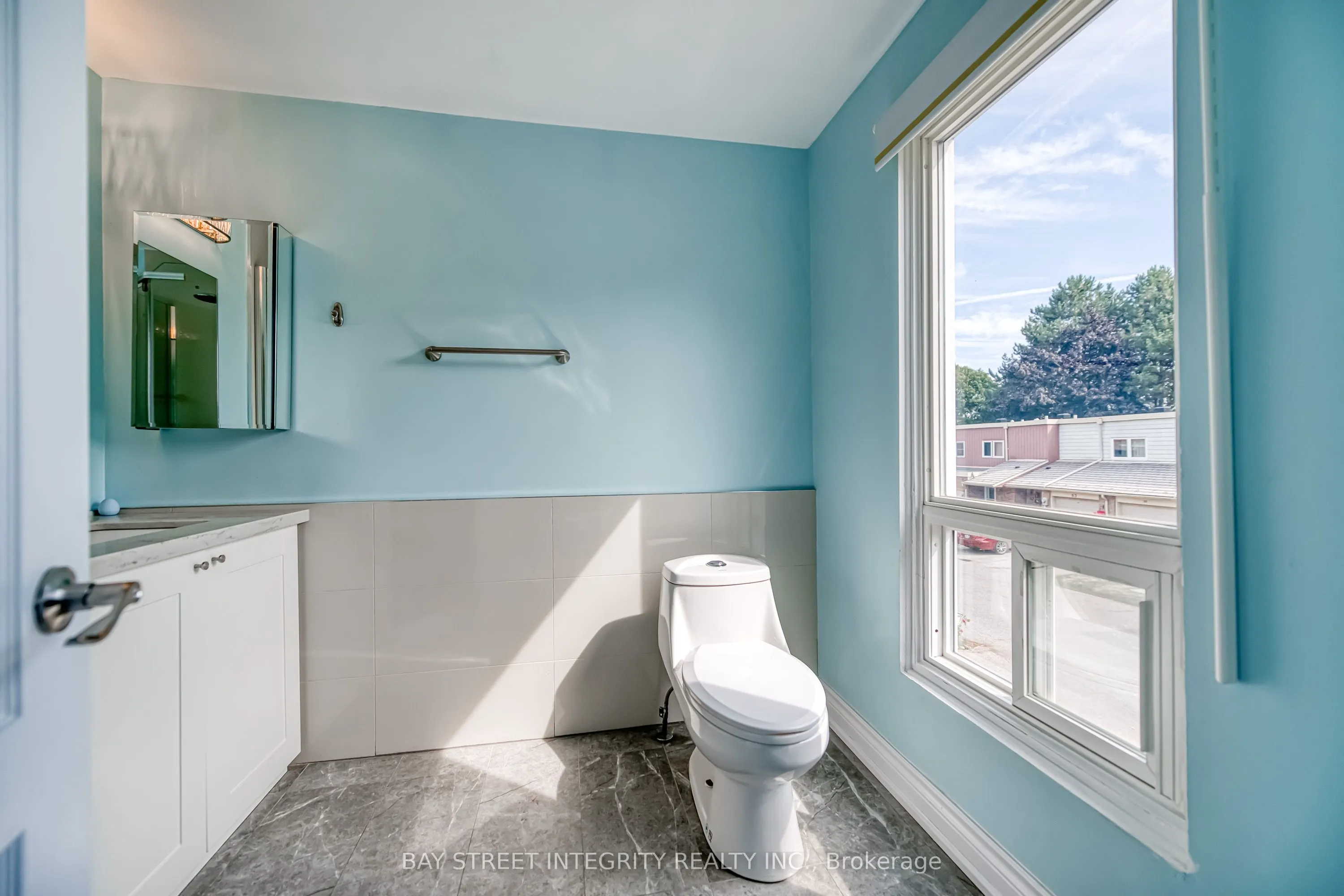 72 Elsa Vine Way, #195