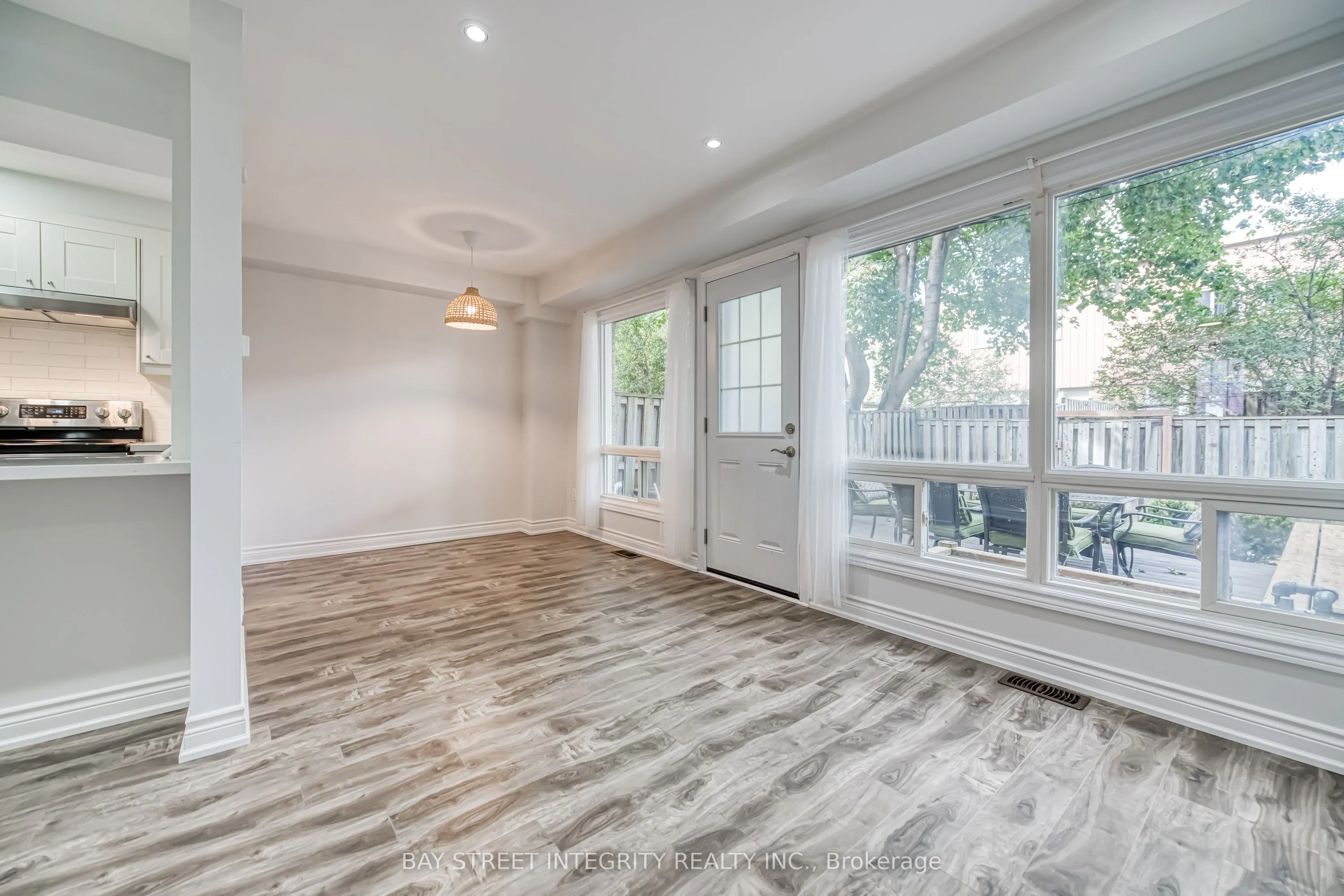 72 Elsa Vine Way, #195