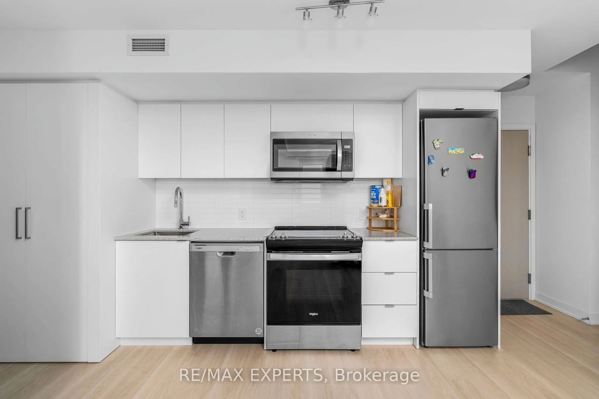 500 Wilson Avenue N, #1107
