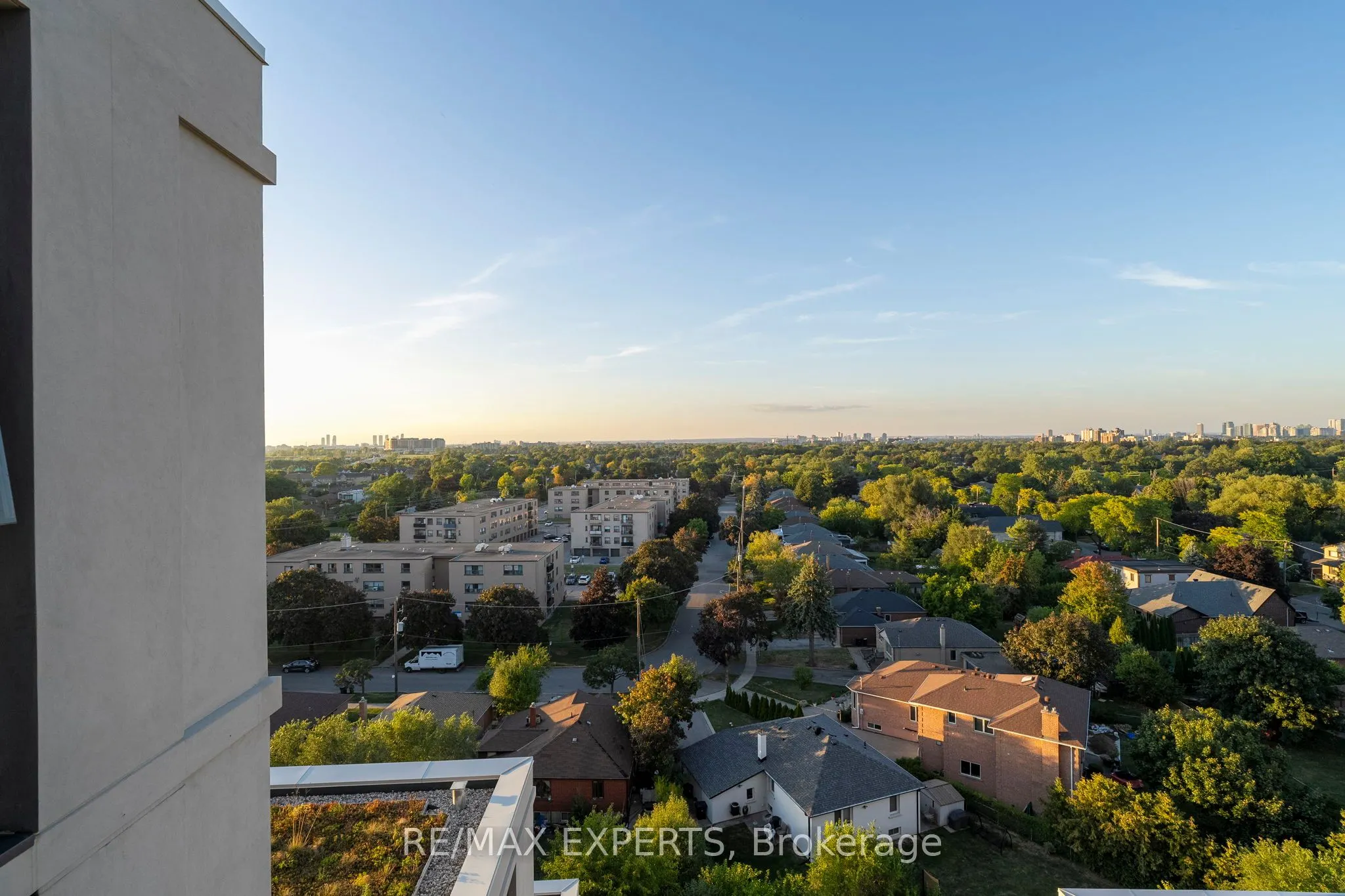 500 Wilson Avenue N, #1107