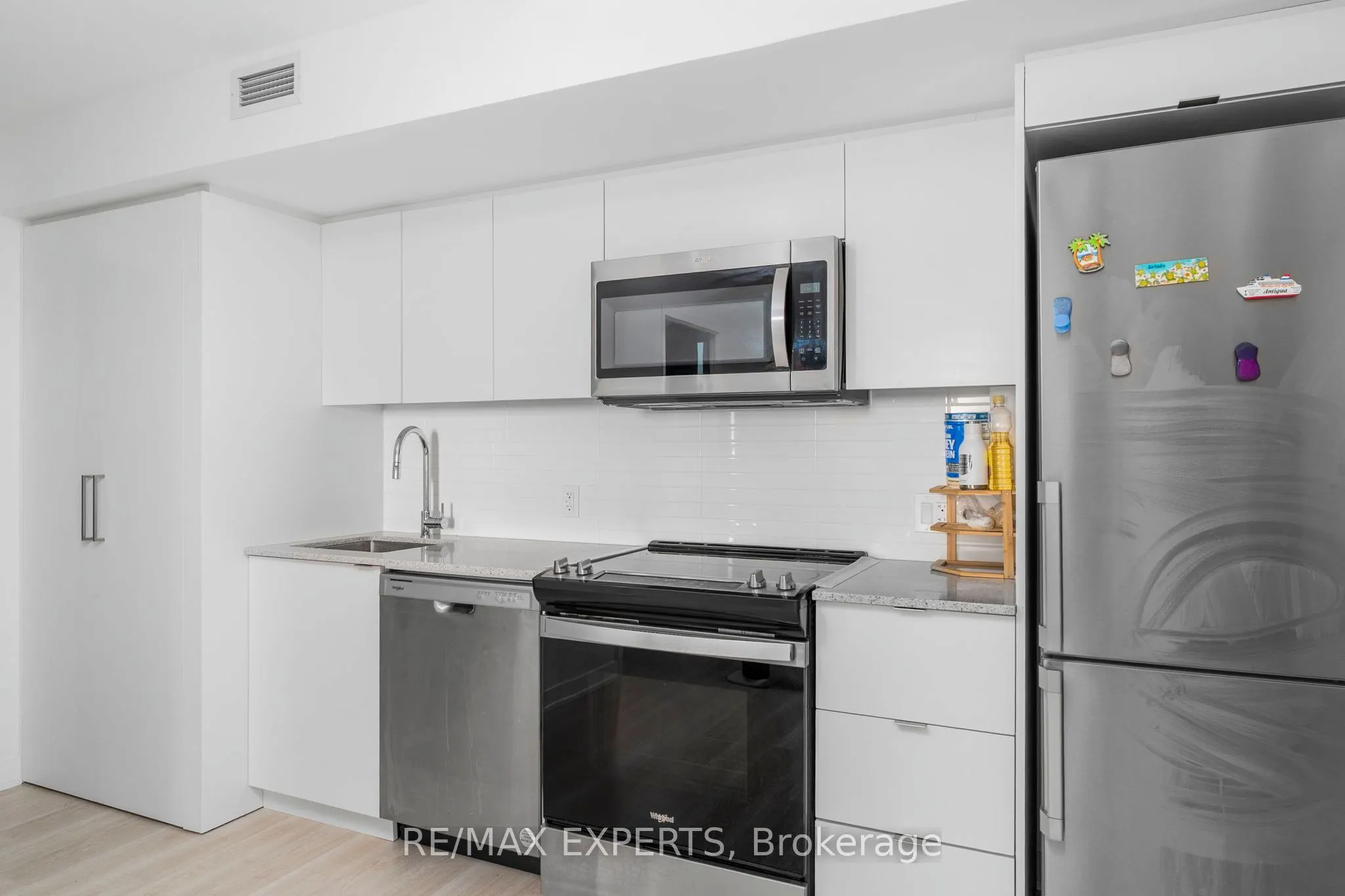 500 Wilson Avenue N, #1107