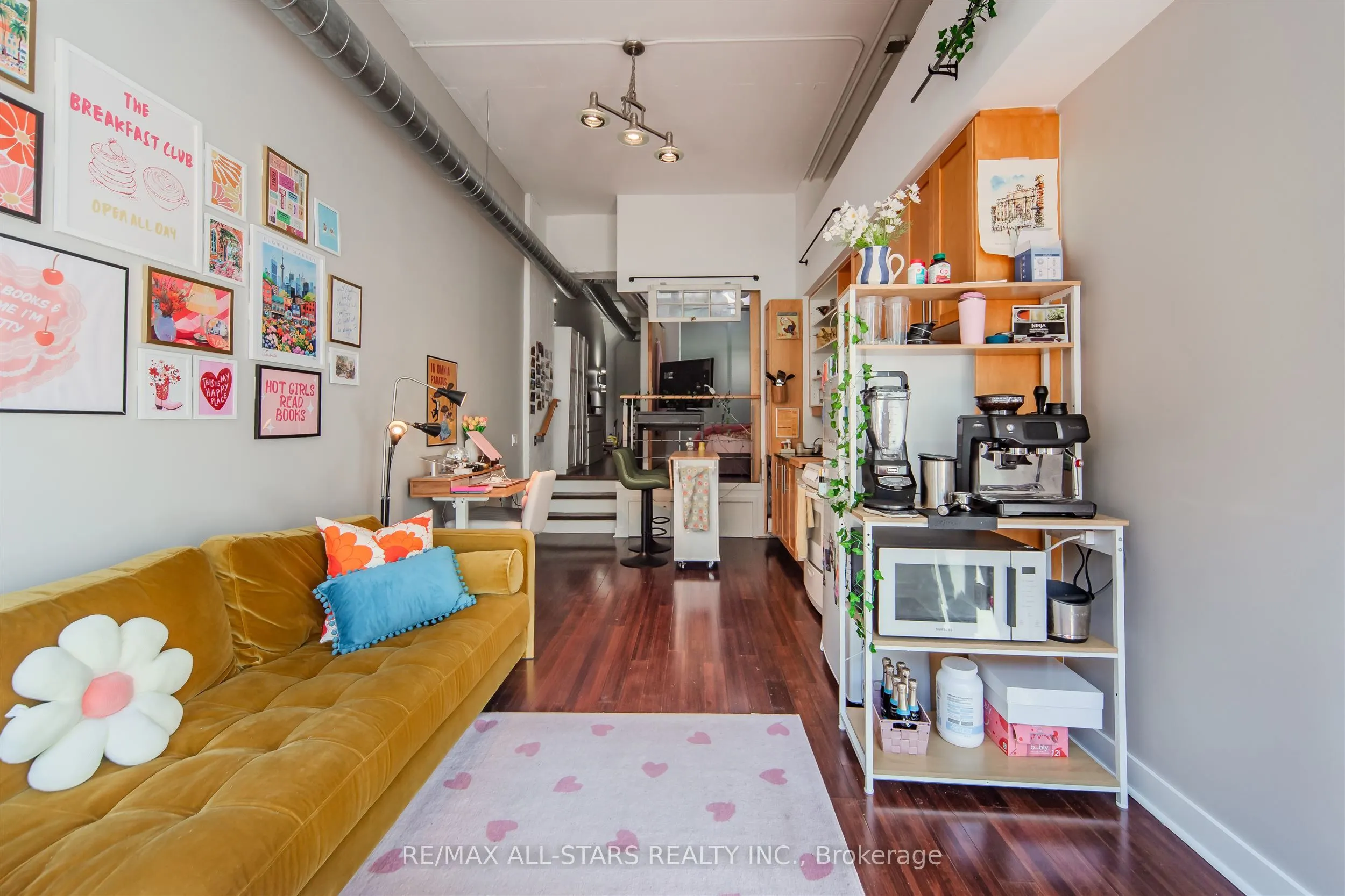 155 Dalhousie Street, #827
