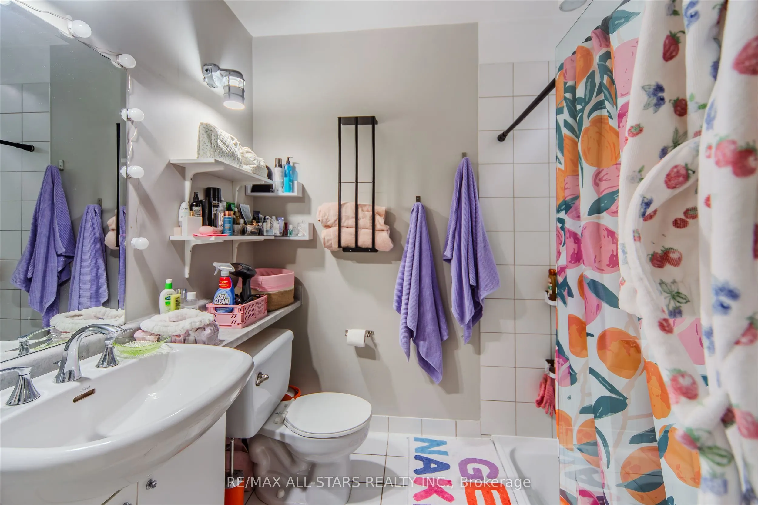 155 Dalhousie Street, #827
