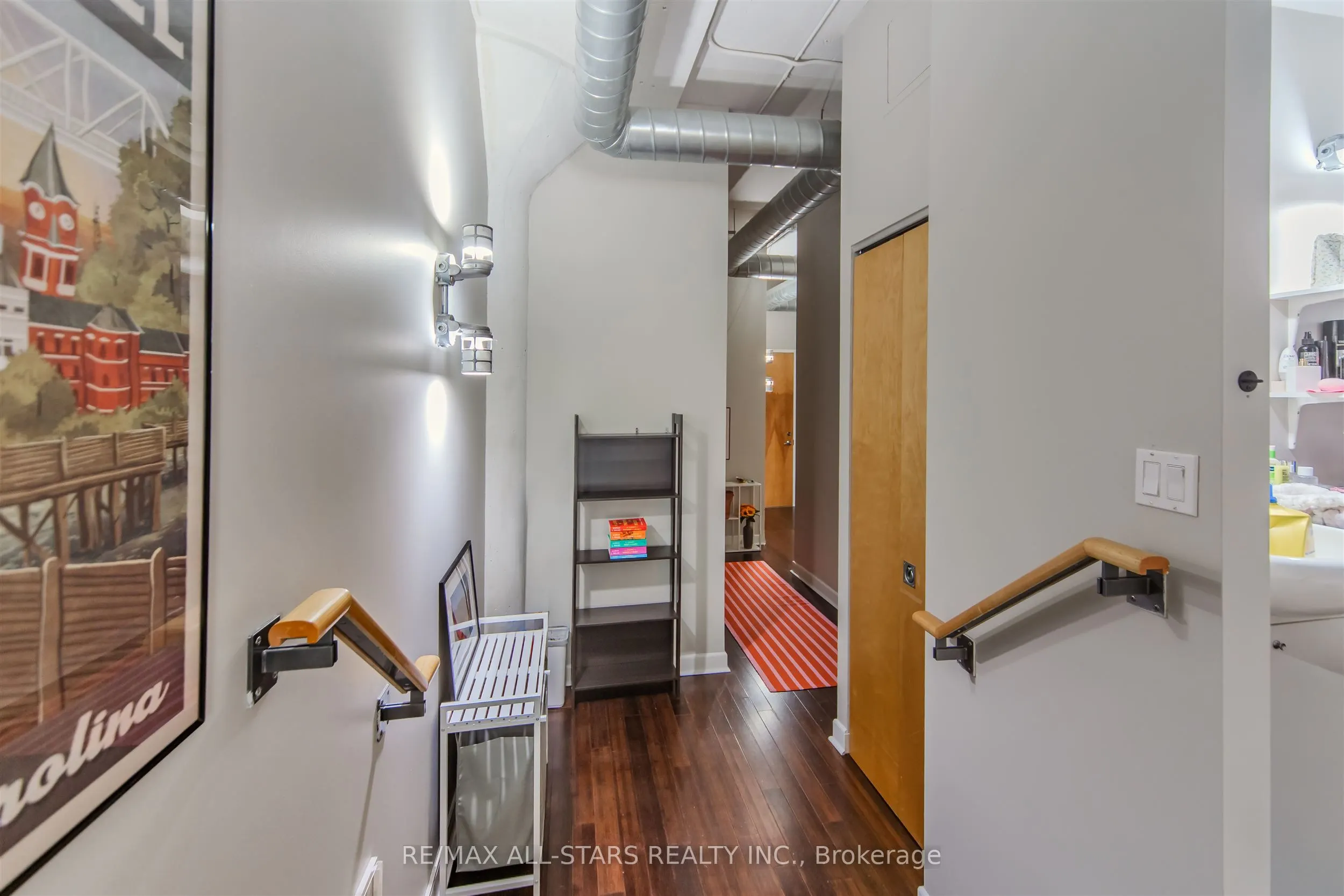 155 Dalhousie Street, #827