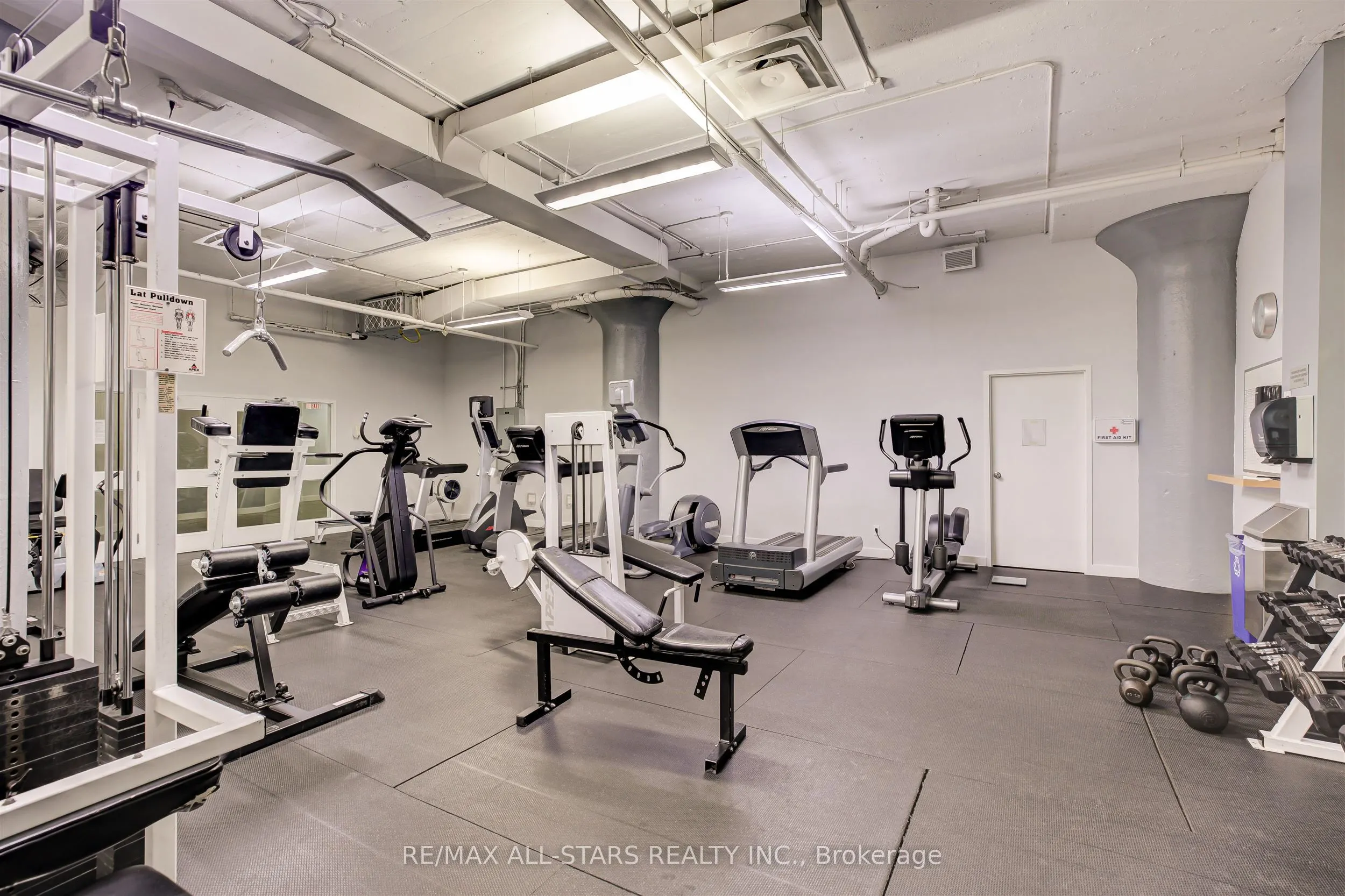 155 Dalhousie Street, #827