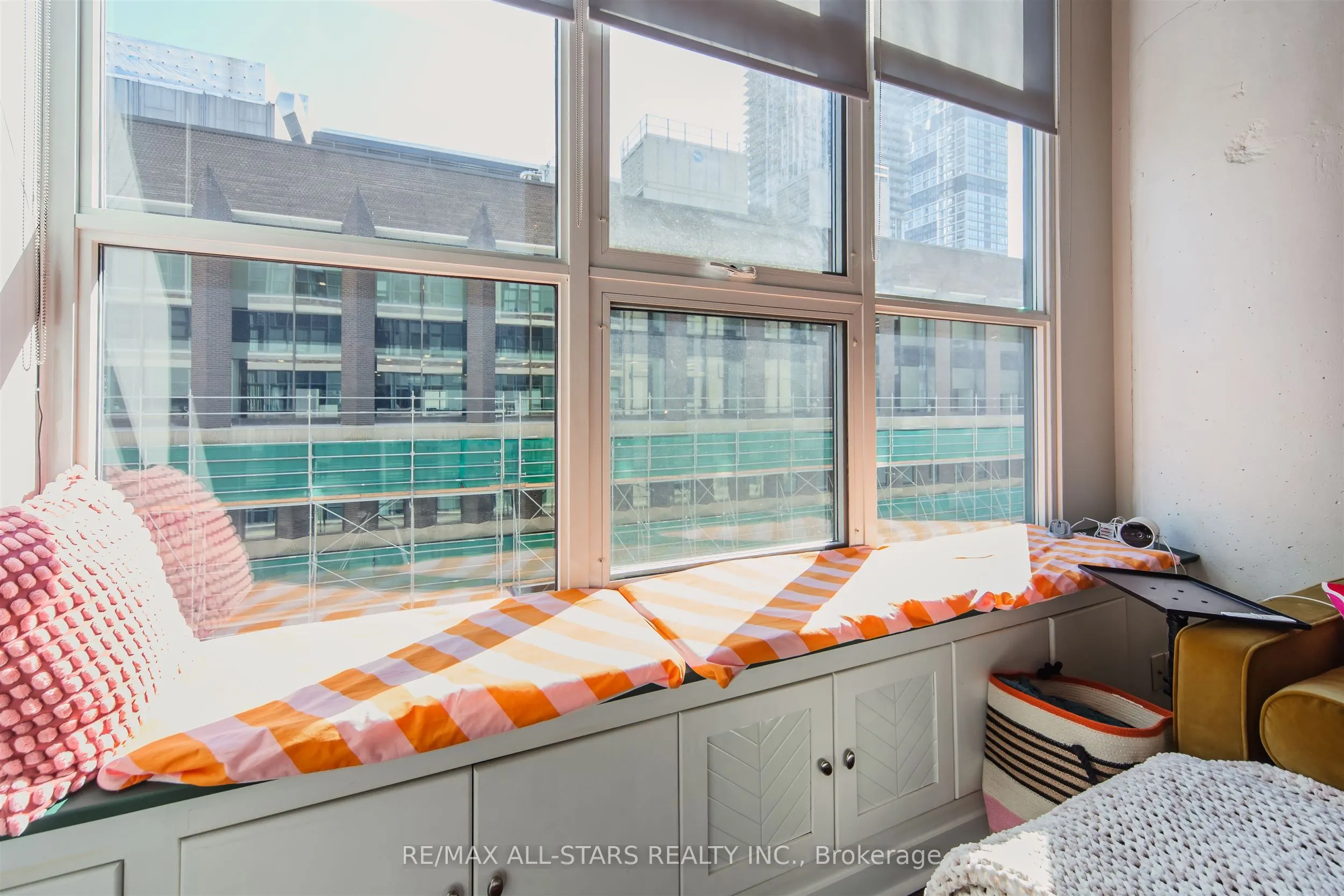 155 Dalhousie Street, #827