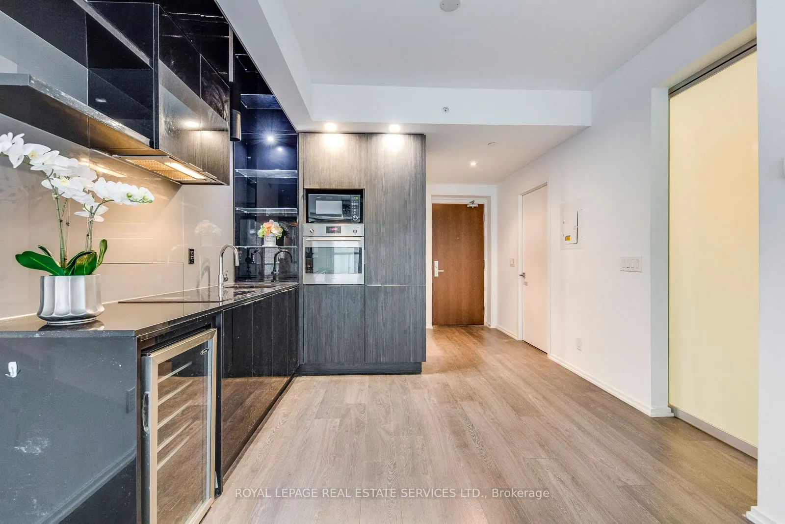 70 Temperance Street, #1508