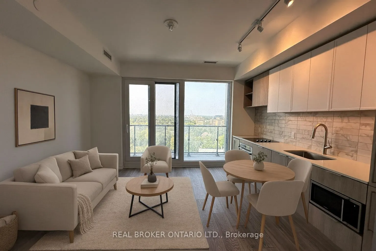 2020 Bathurst Street, #1907