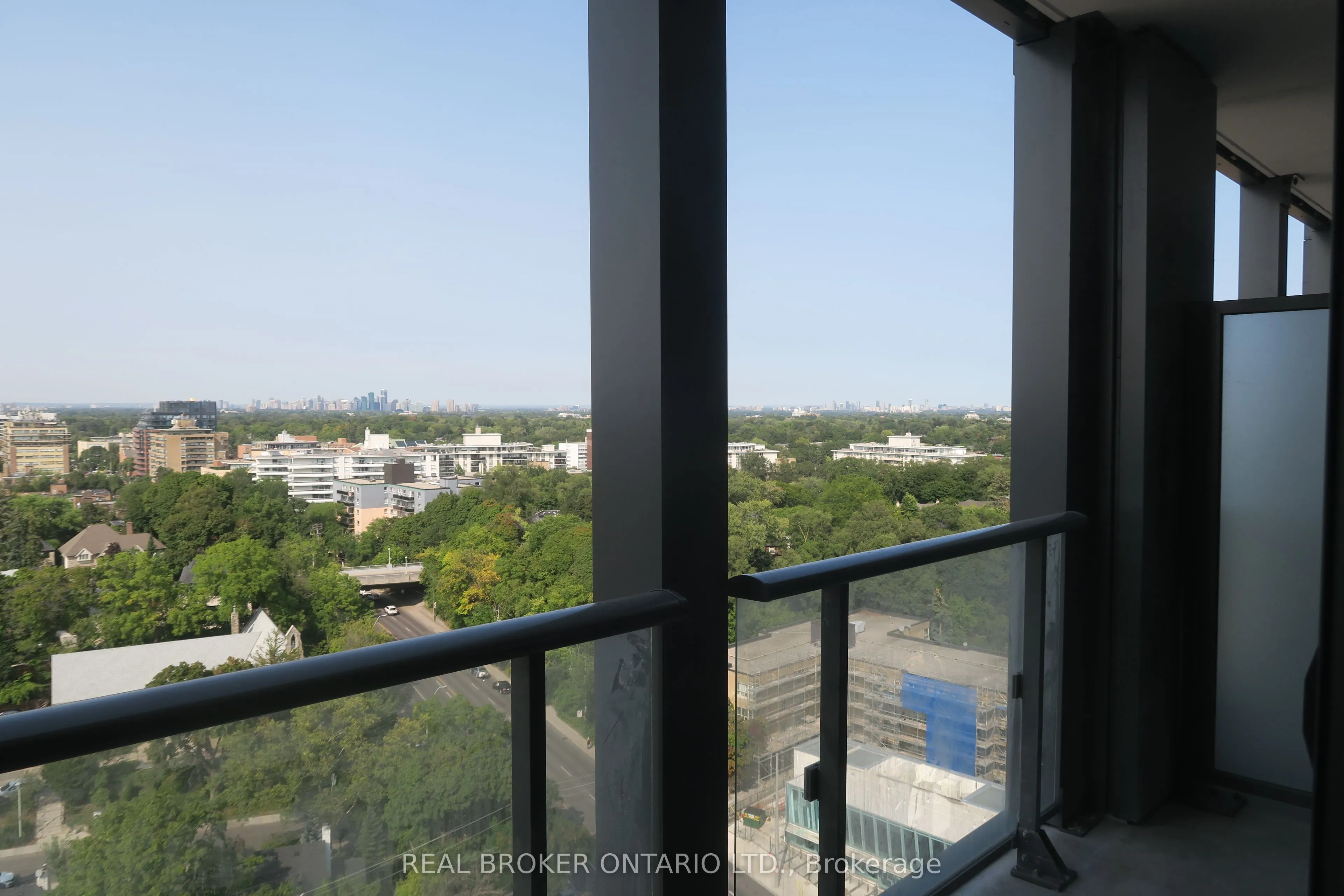 2020 Bathurst Street, #1907