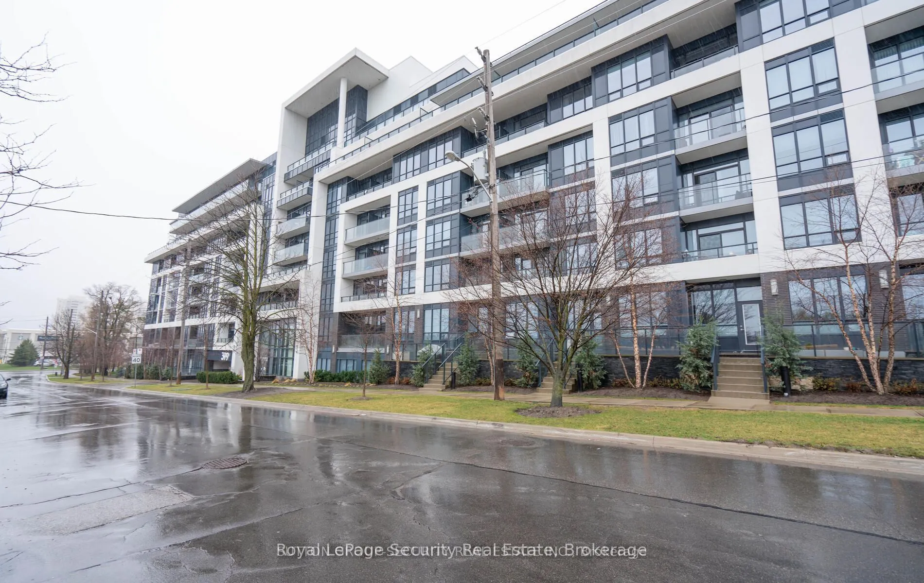 399 Spring Garden Avenue, #328