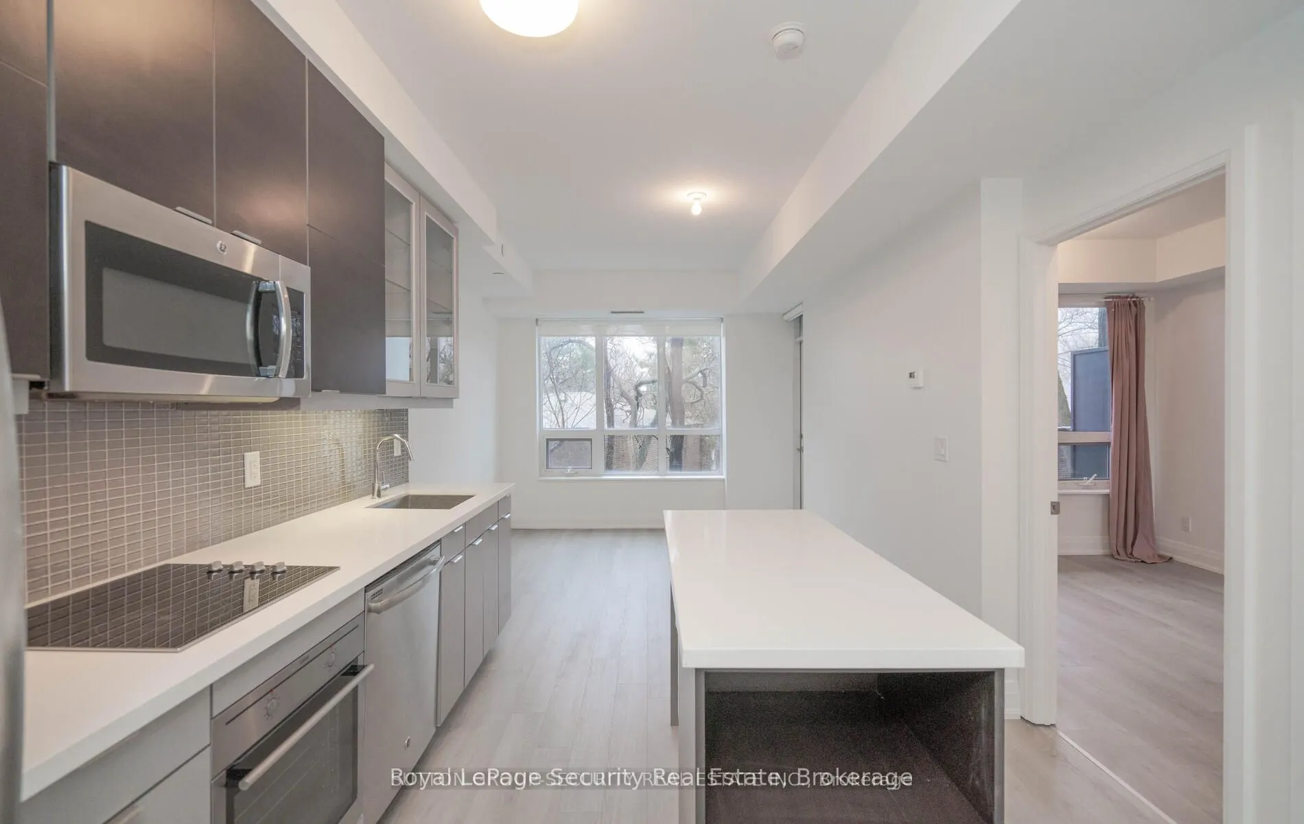 399 Spring Garden Avenue, #328
