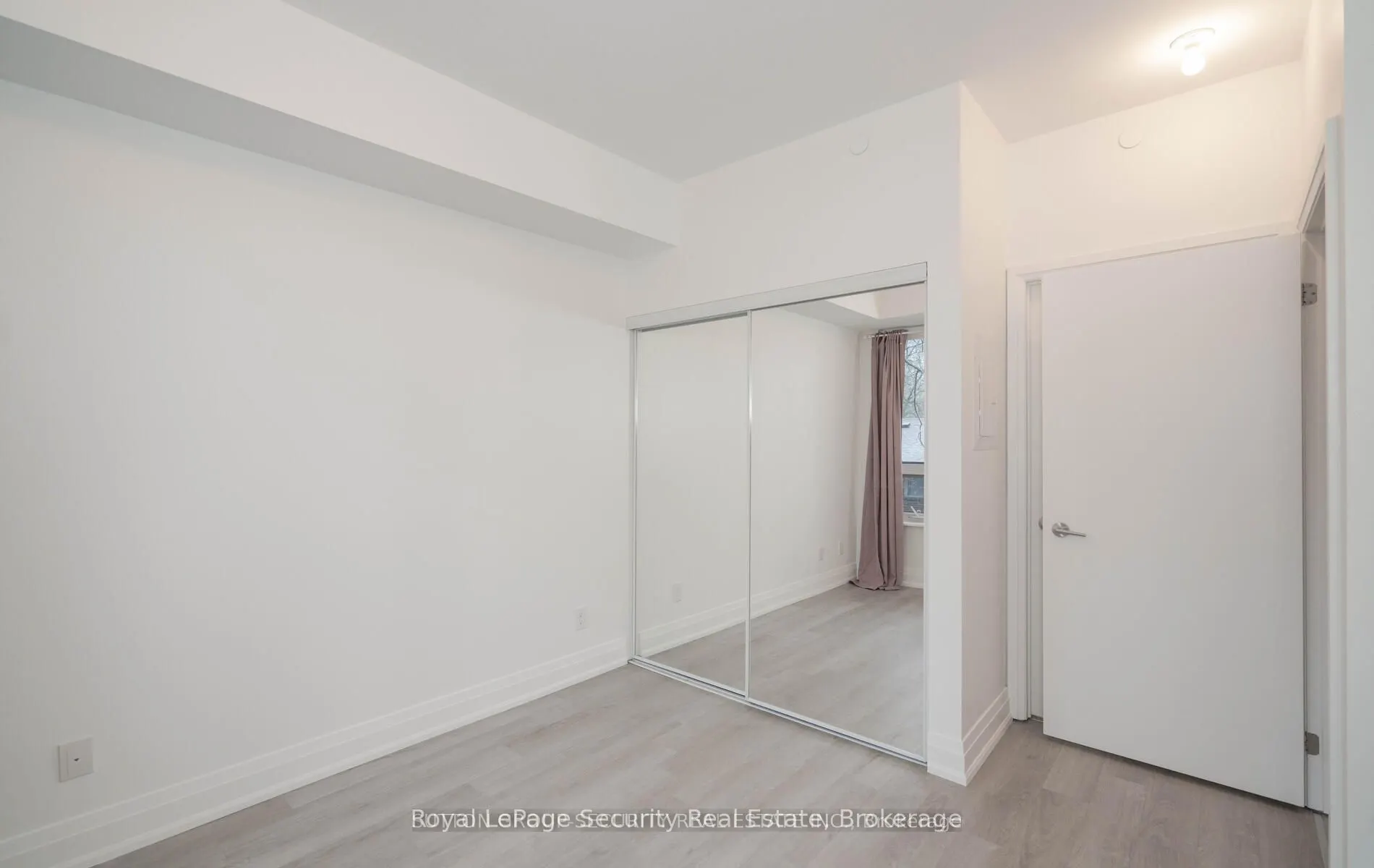 399 Spring Garden Avenue, #328