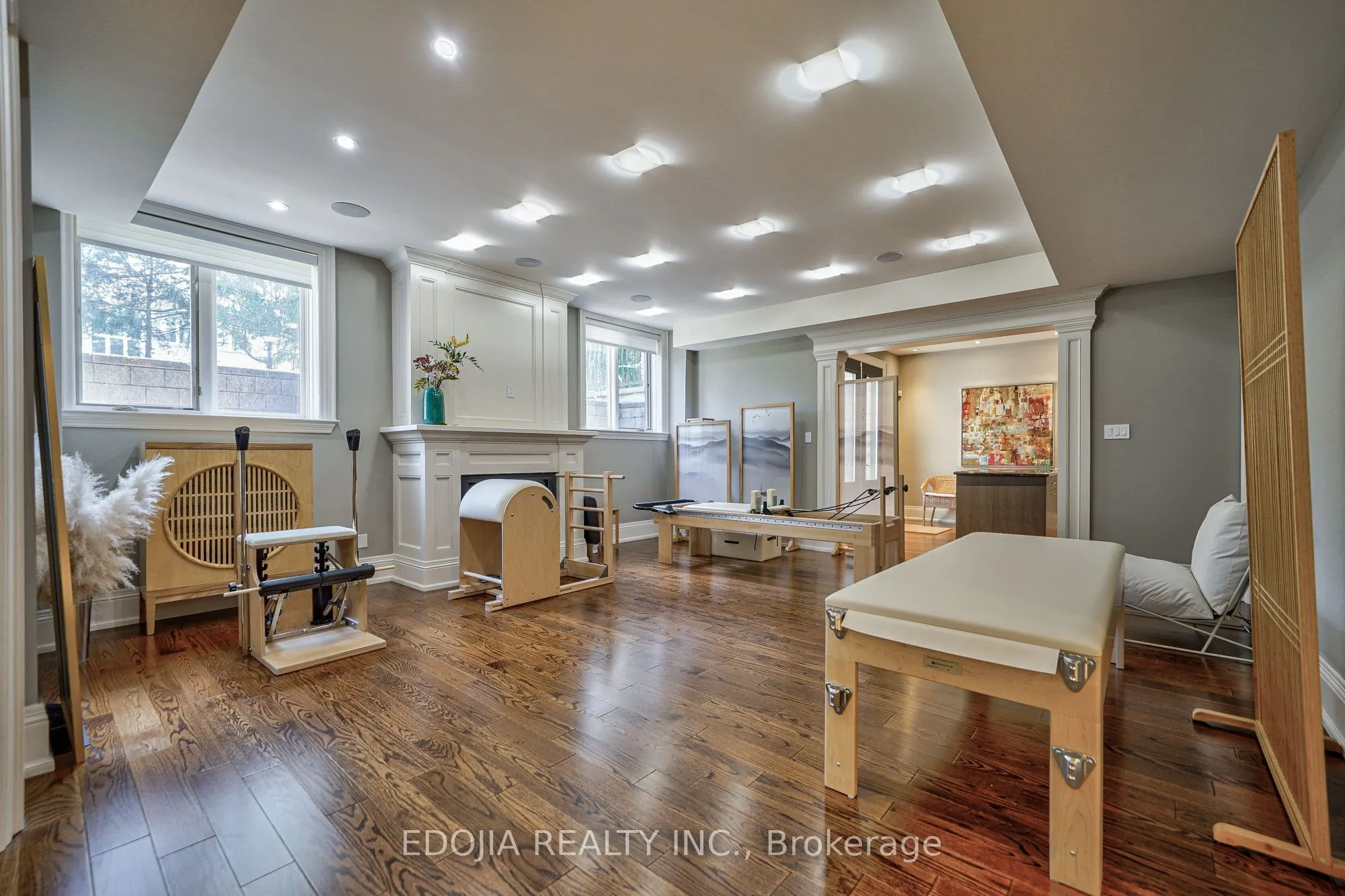 141 Highland Crescent