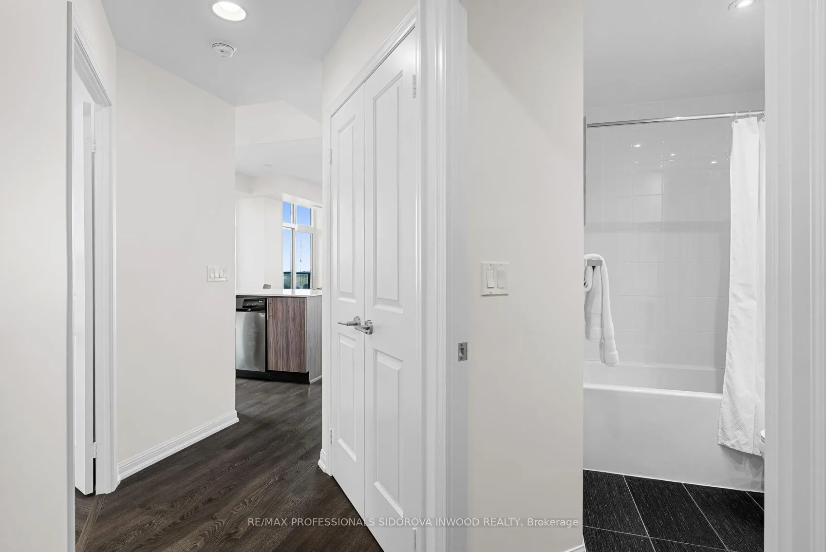 85 East Liberty Street, #1606