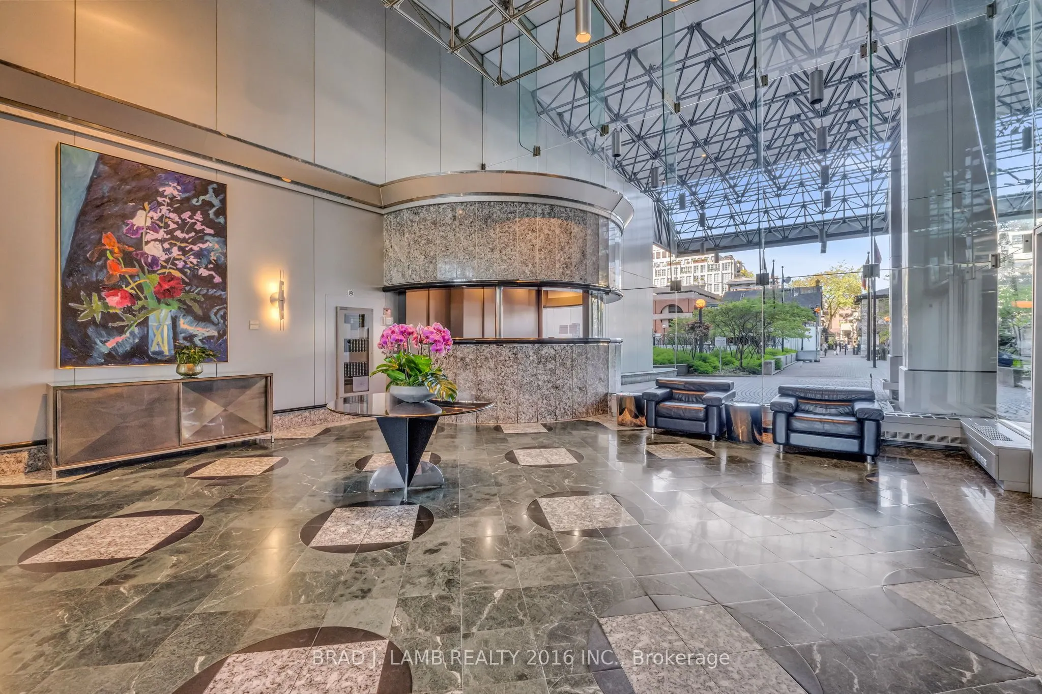 110 Bloor Street W, #1802