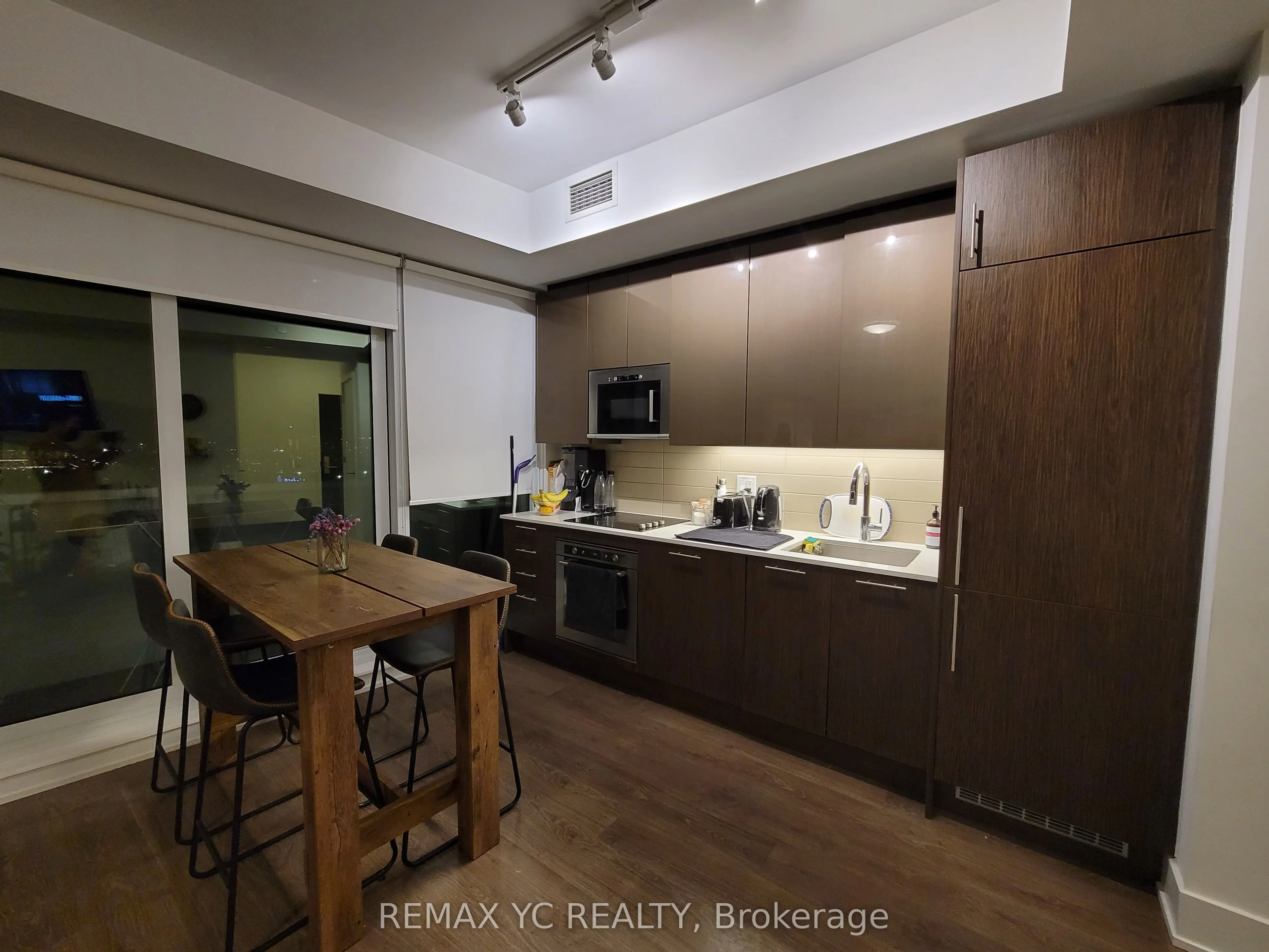 403 Church Street, #2509