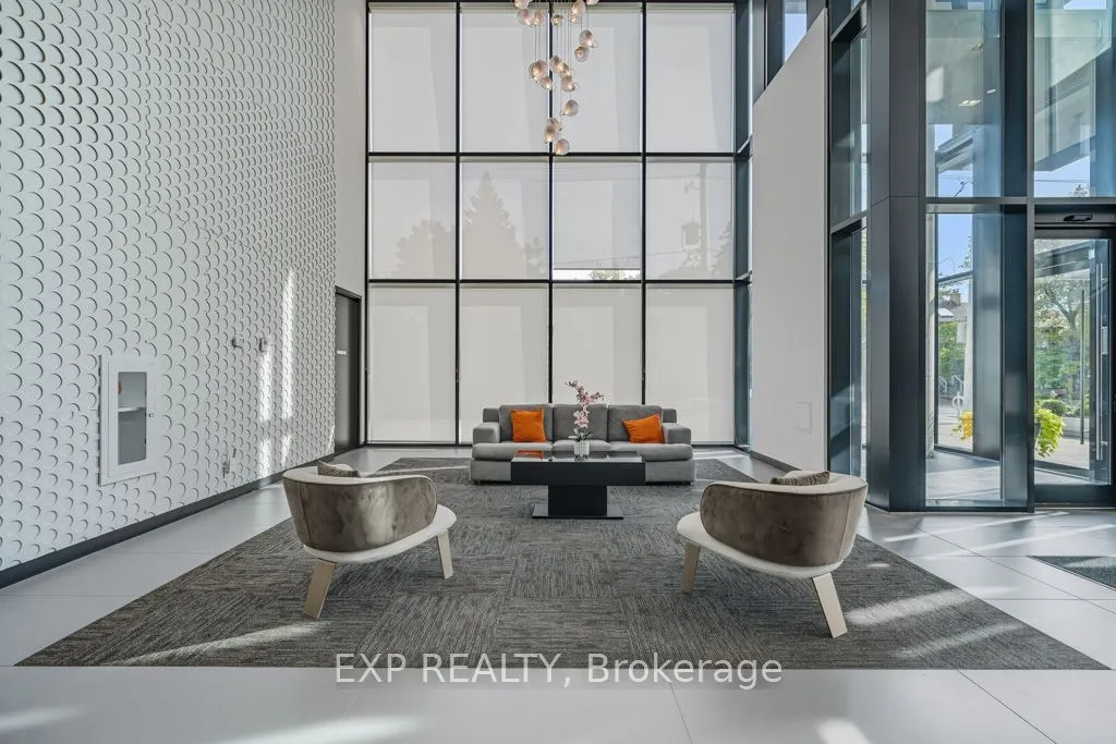11 Lillian Street, #803