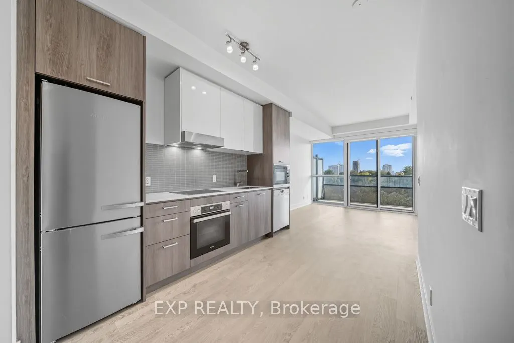 11 Lillian Street, #803