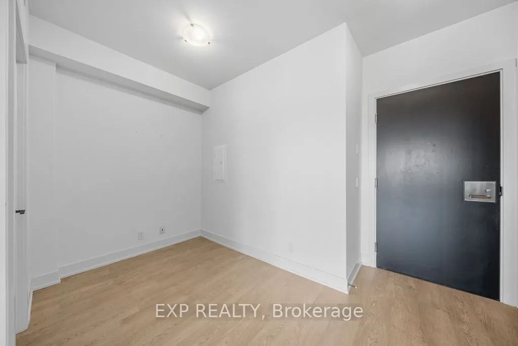 11 Lillian Street, #803