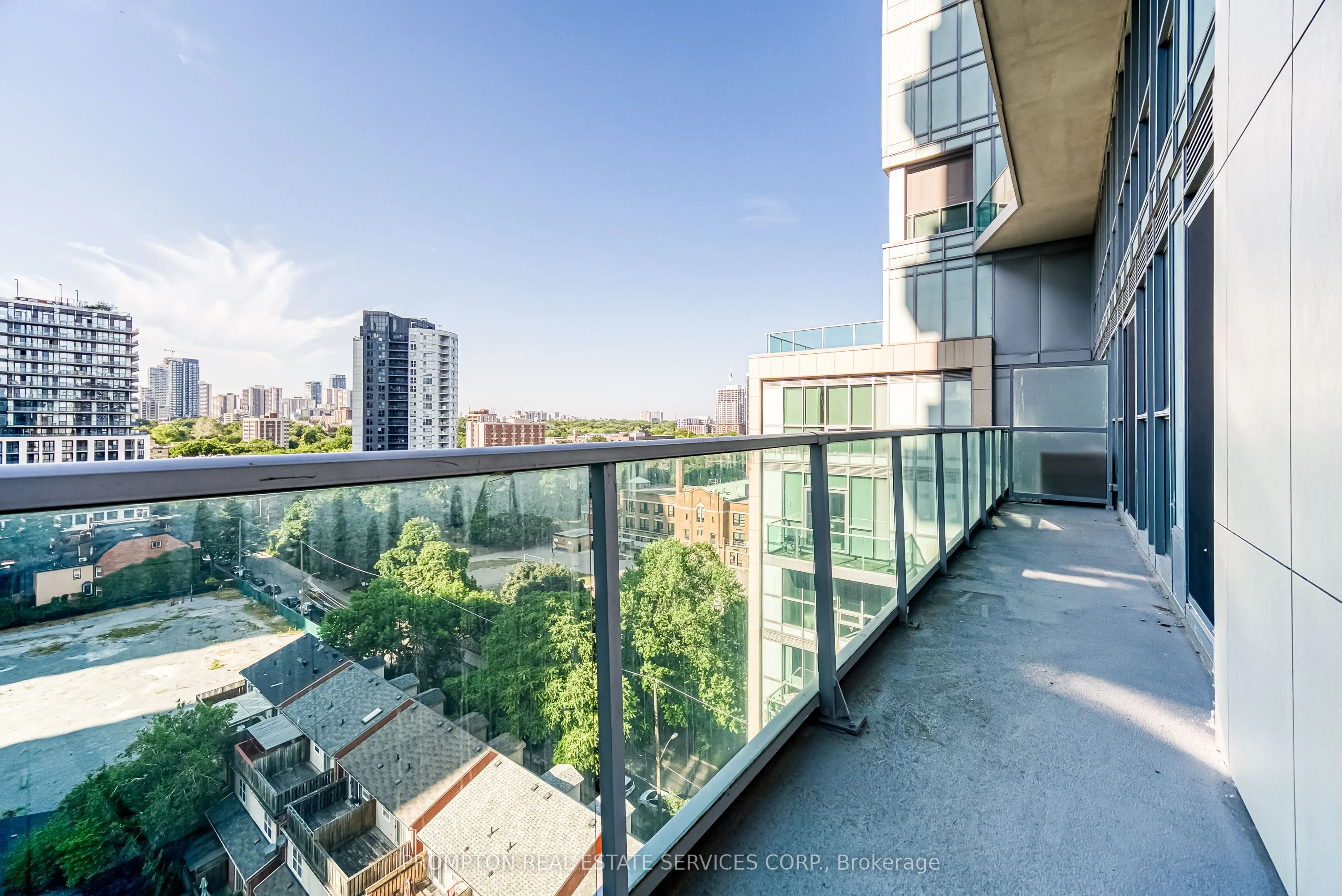 220 George Street, #1105