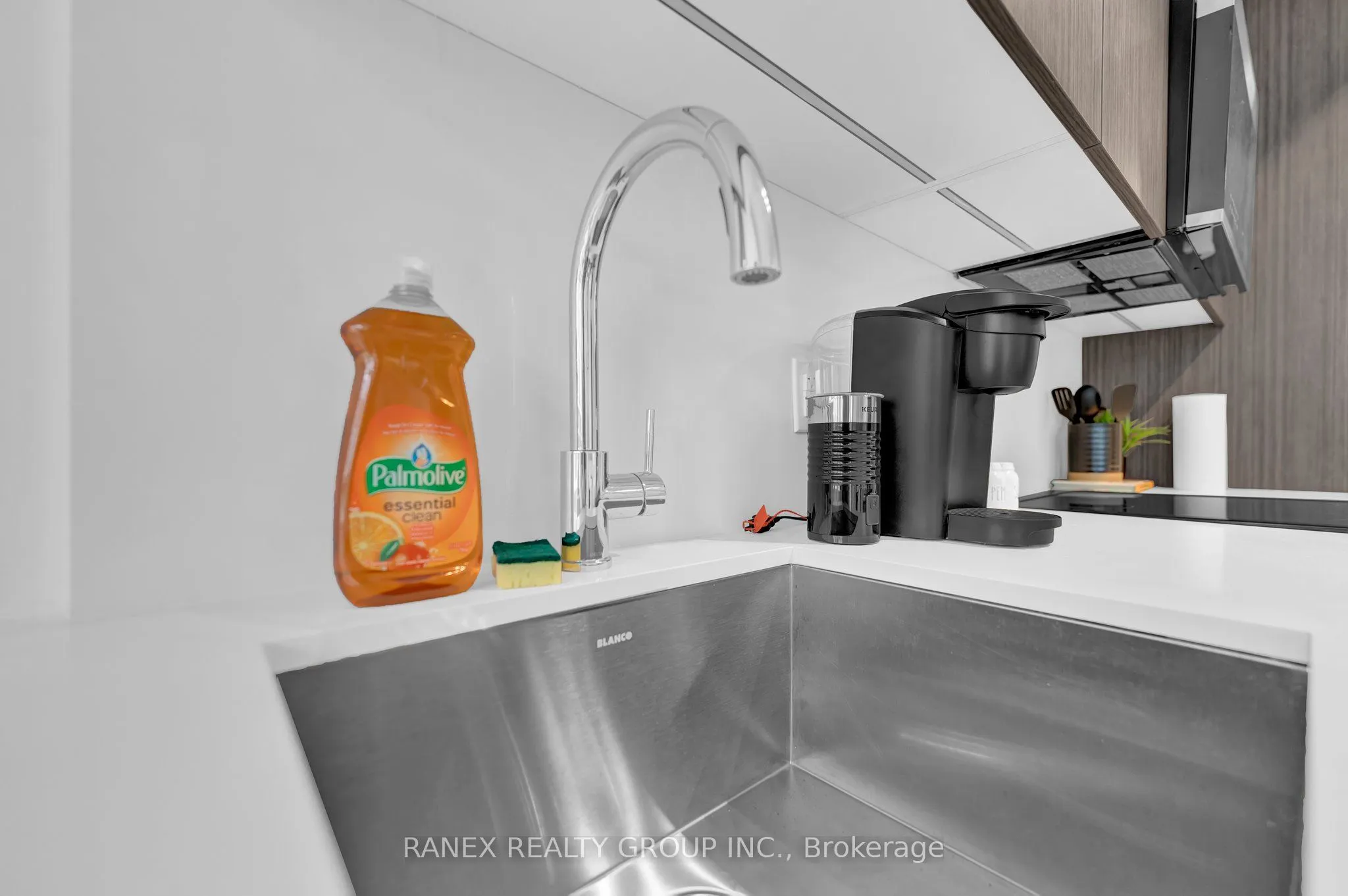 871 Sheppard Avenue W, #47