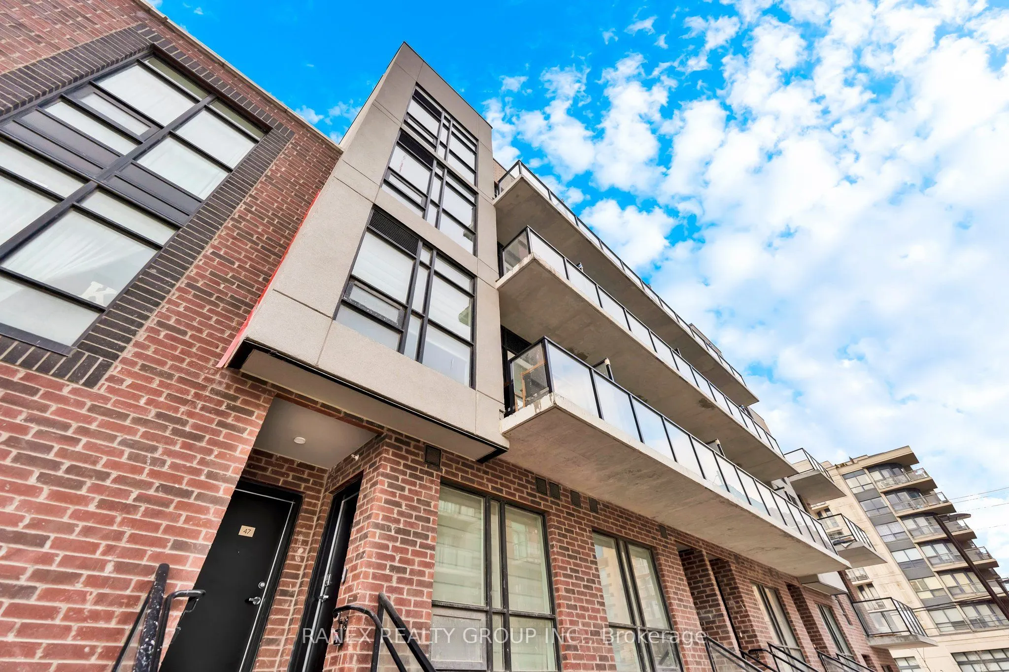 871 Sheppard Avenue W, #47