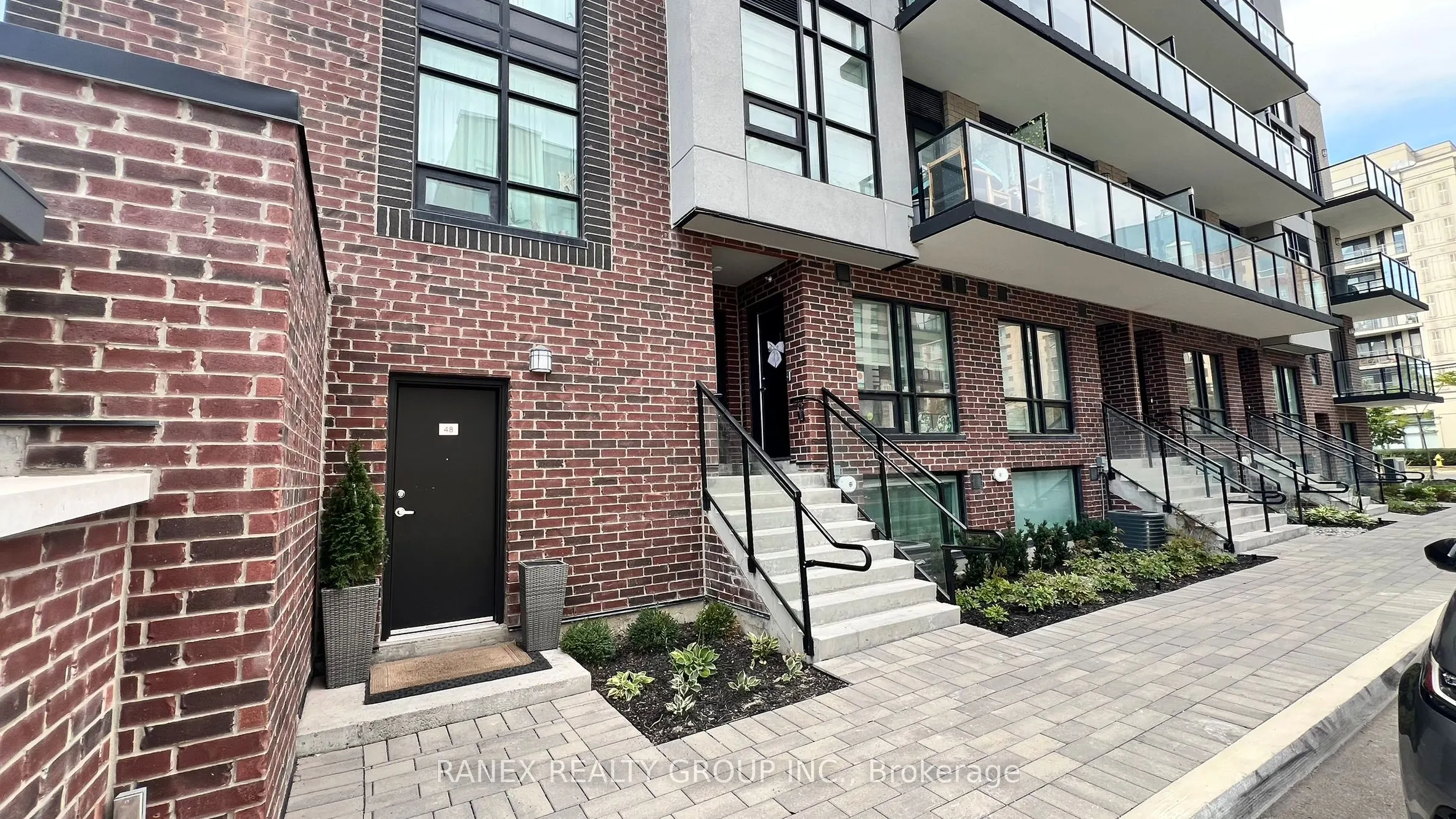 871 Sheppard Avenue W, #47