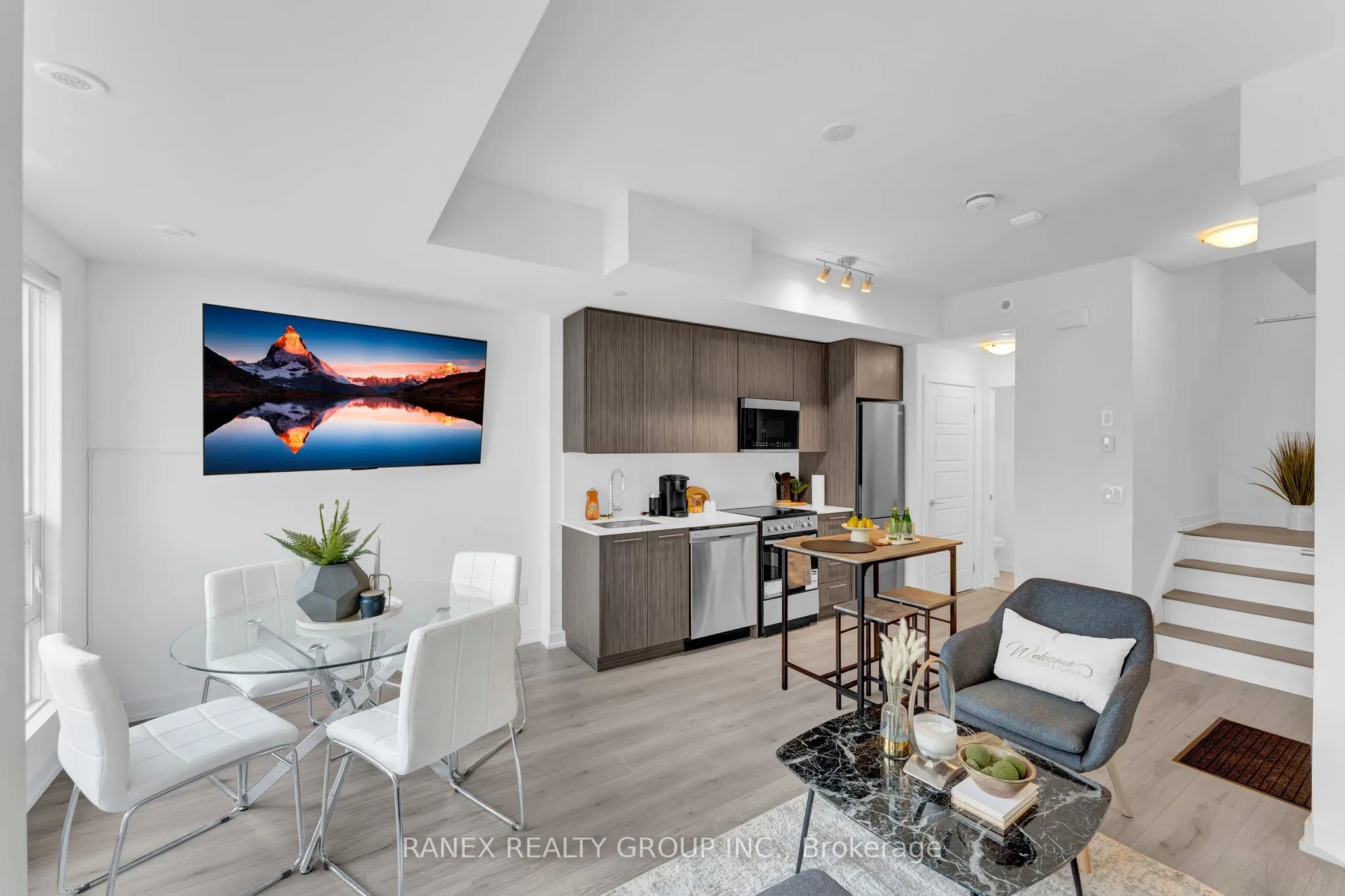 871 Sheppard Avenue W, #47