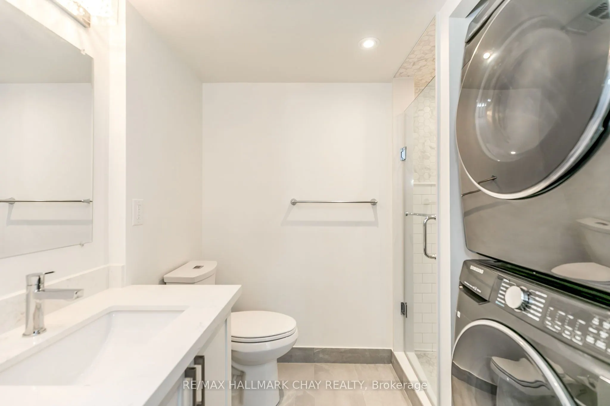 30 Greenfield Avenue, #1101