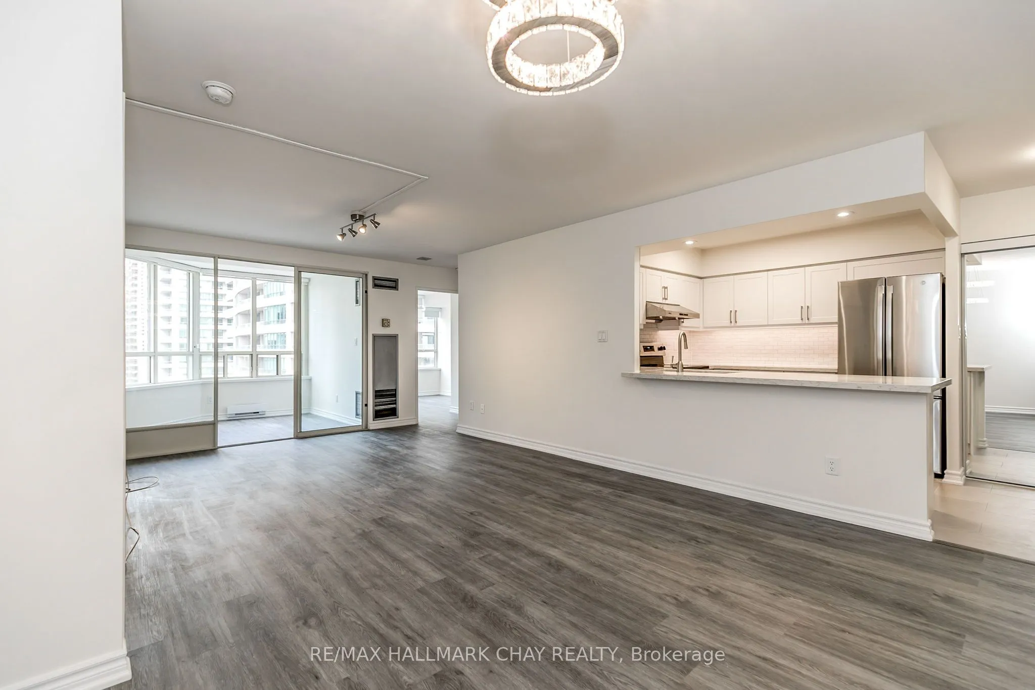 30 Greenfield Avenue, #1101