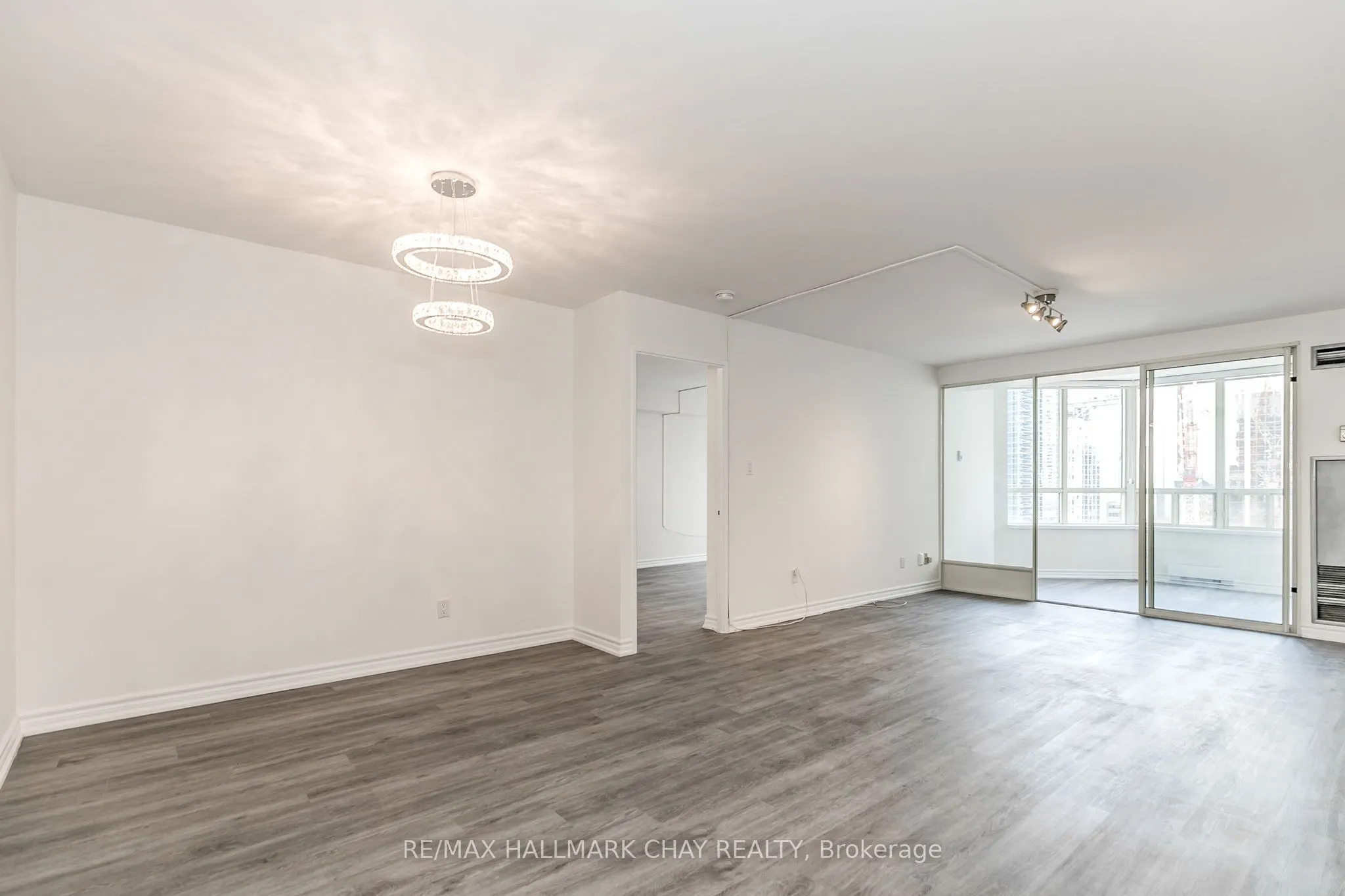 30 Greenfield Avenue, #1101