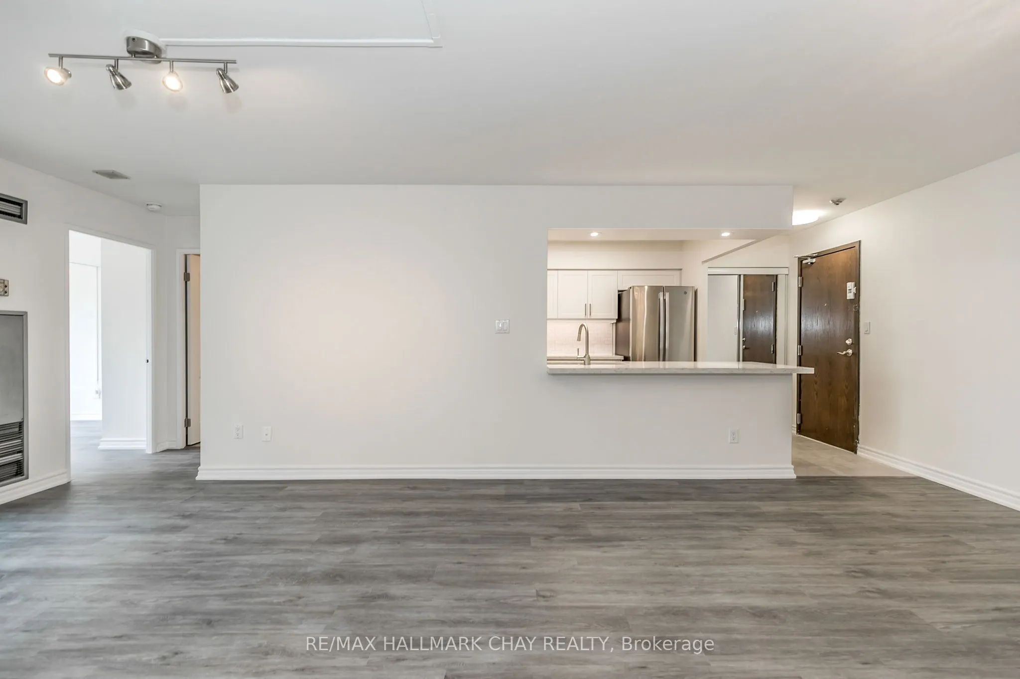30 Greenfield Avenue, #1101