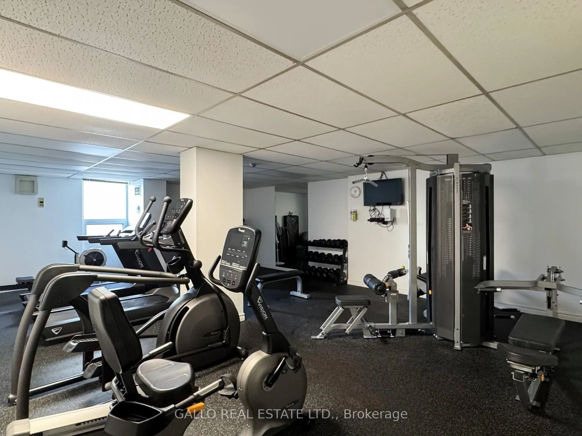 75 Graydon Hall Drive, #404
