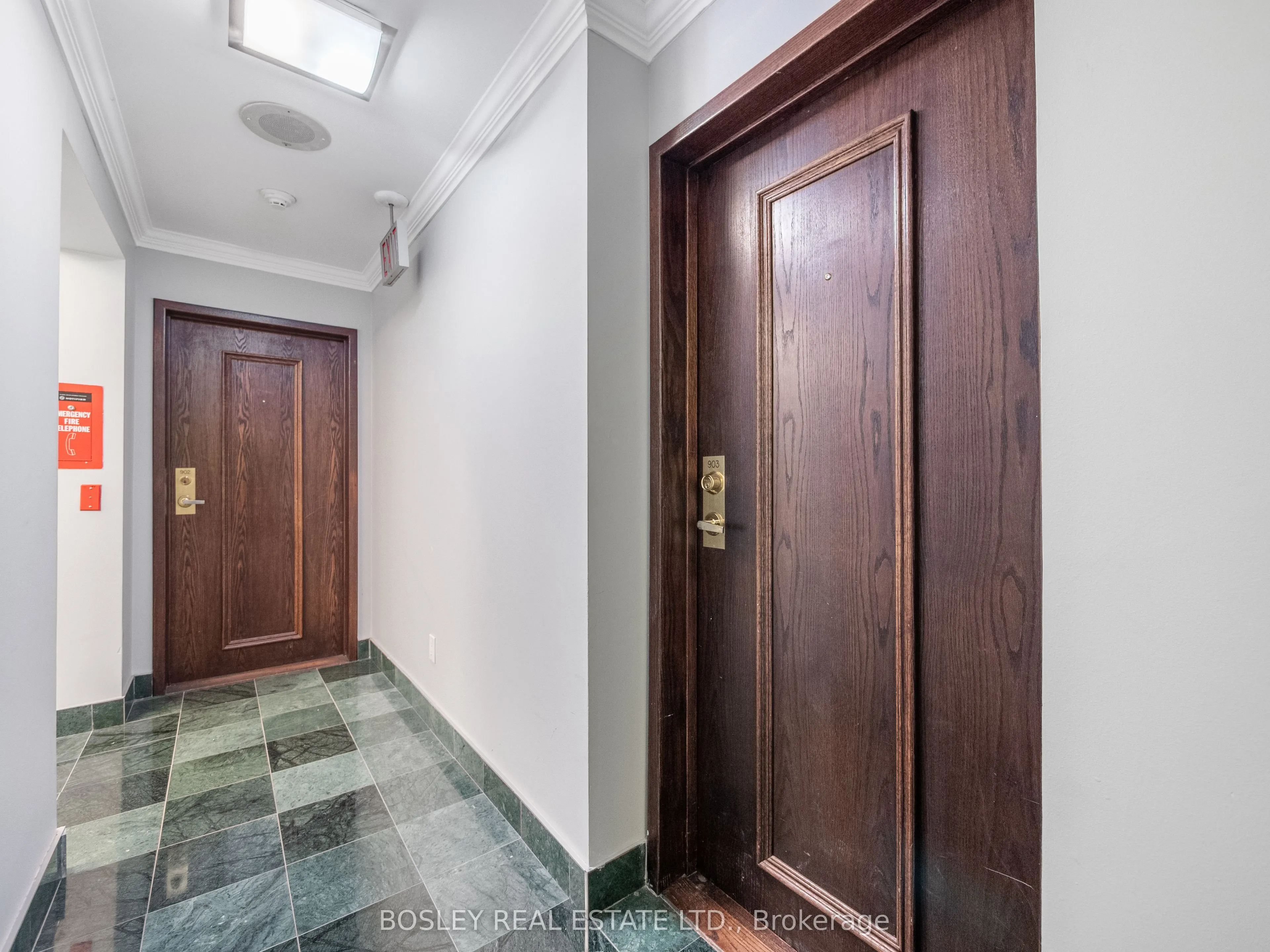 409 Bloor Street E, #903