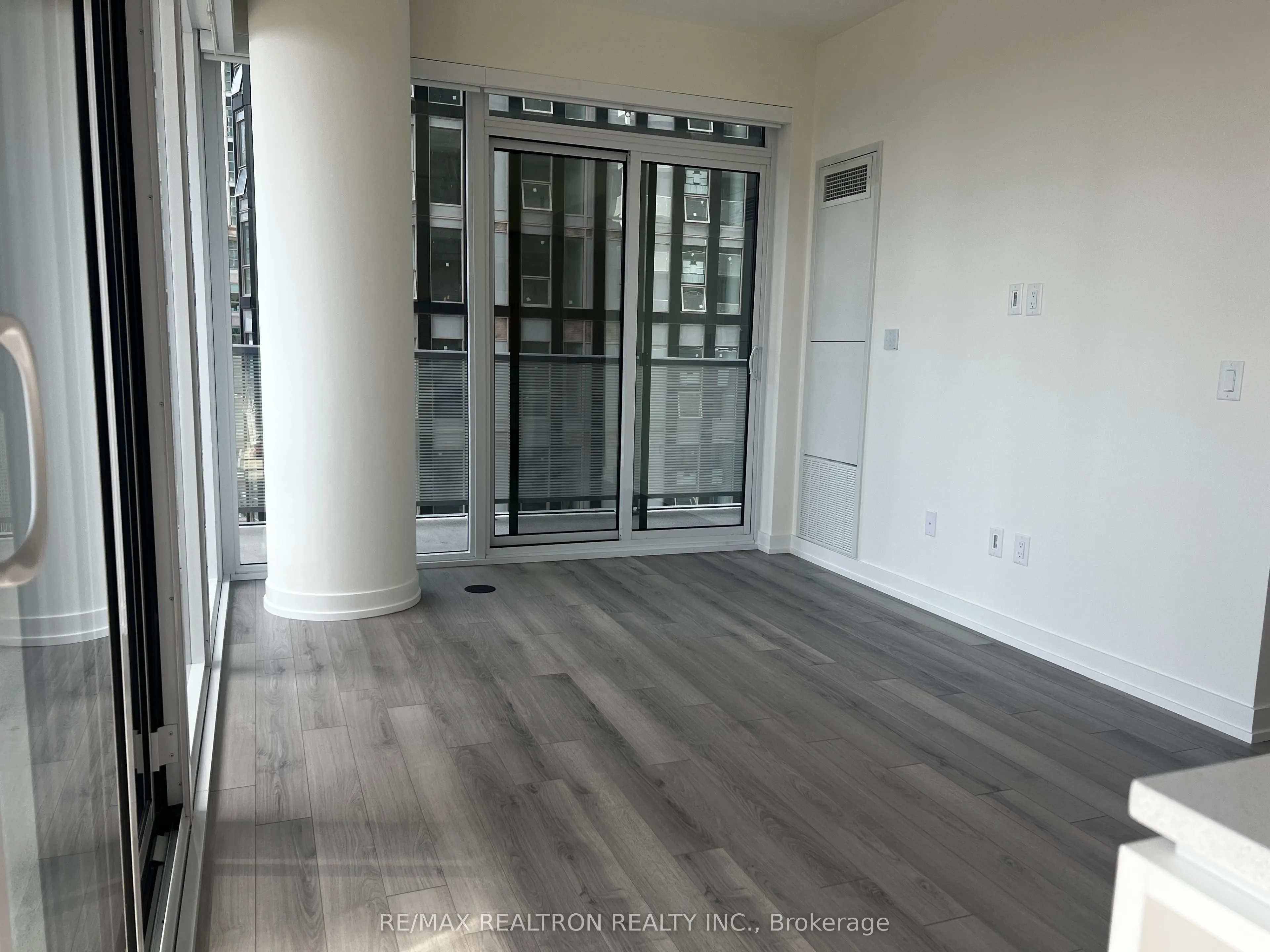 89 Church Street, #1809