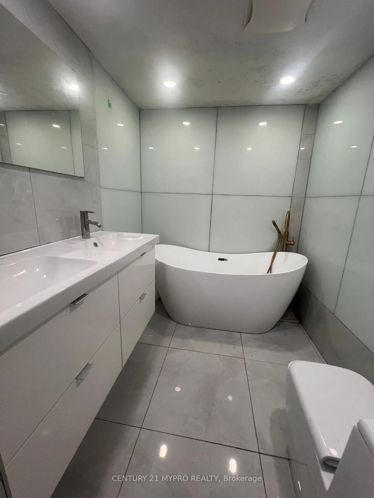 60 Northey Drive, #Bsmt