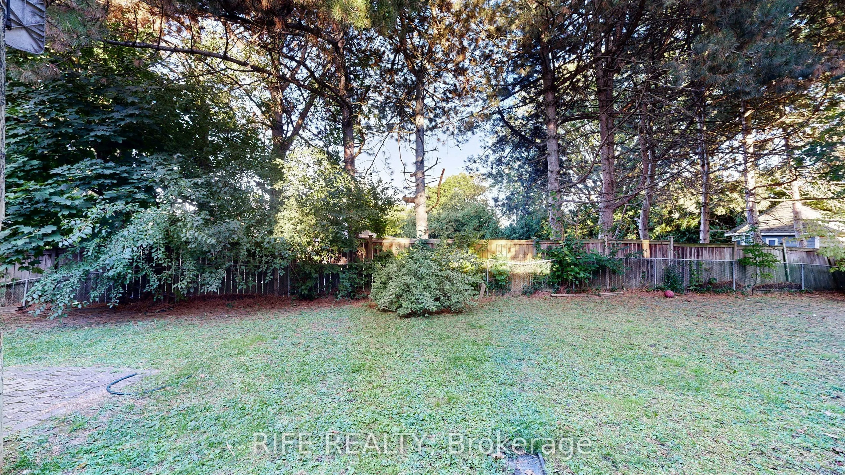 150 Abbeywood Trail